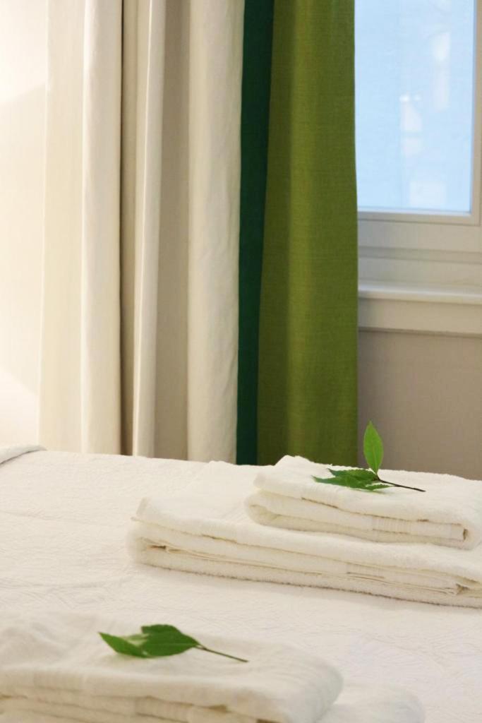 Acropolis TownHouseCo Suites