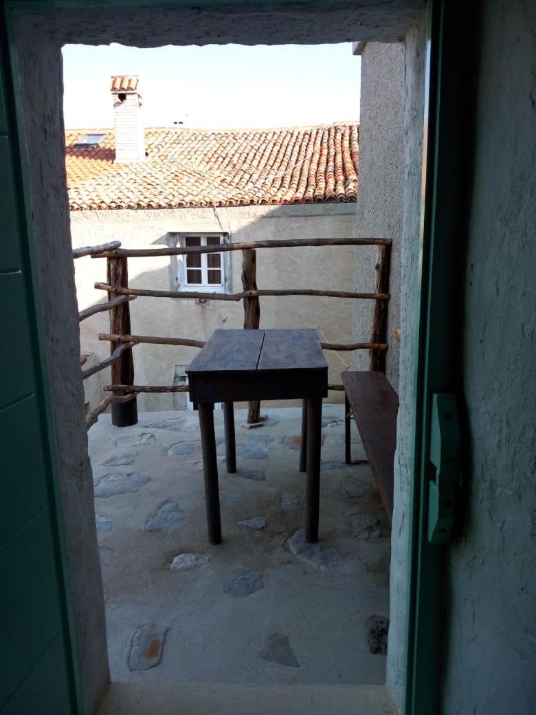 Apartman DINKO