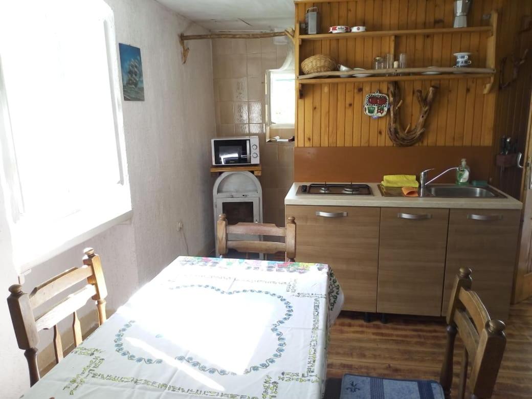 Apartman DINKO