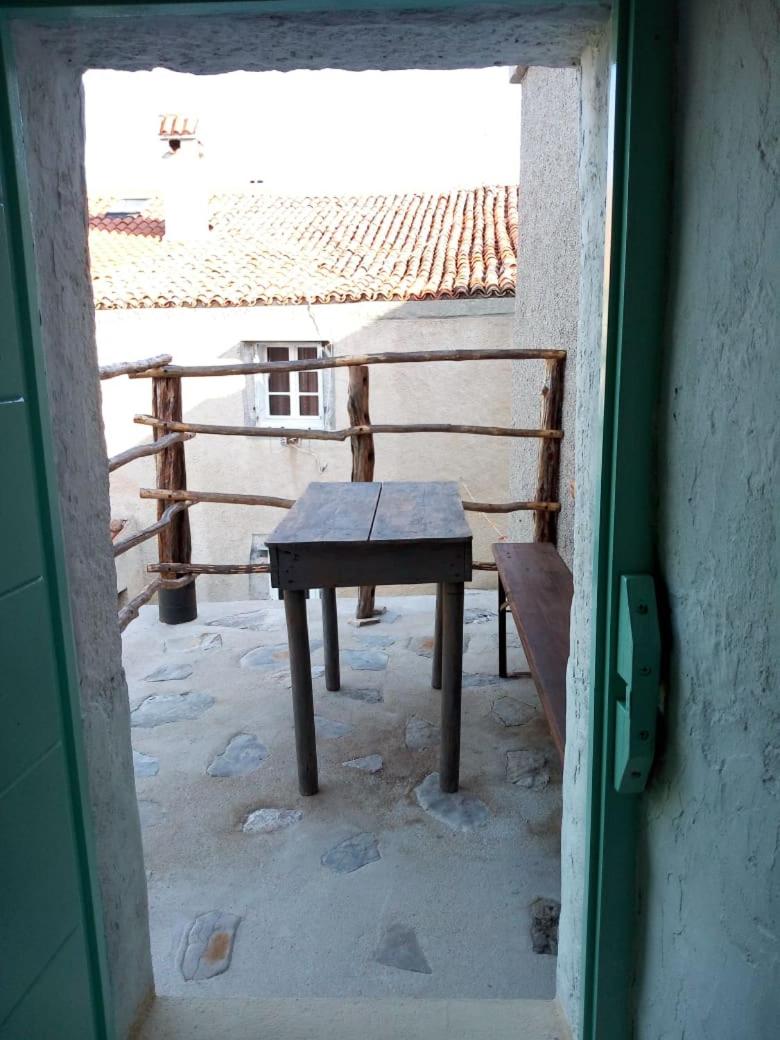 Apartman DINKO