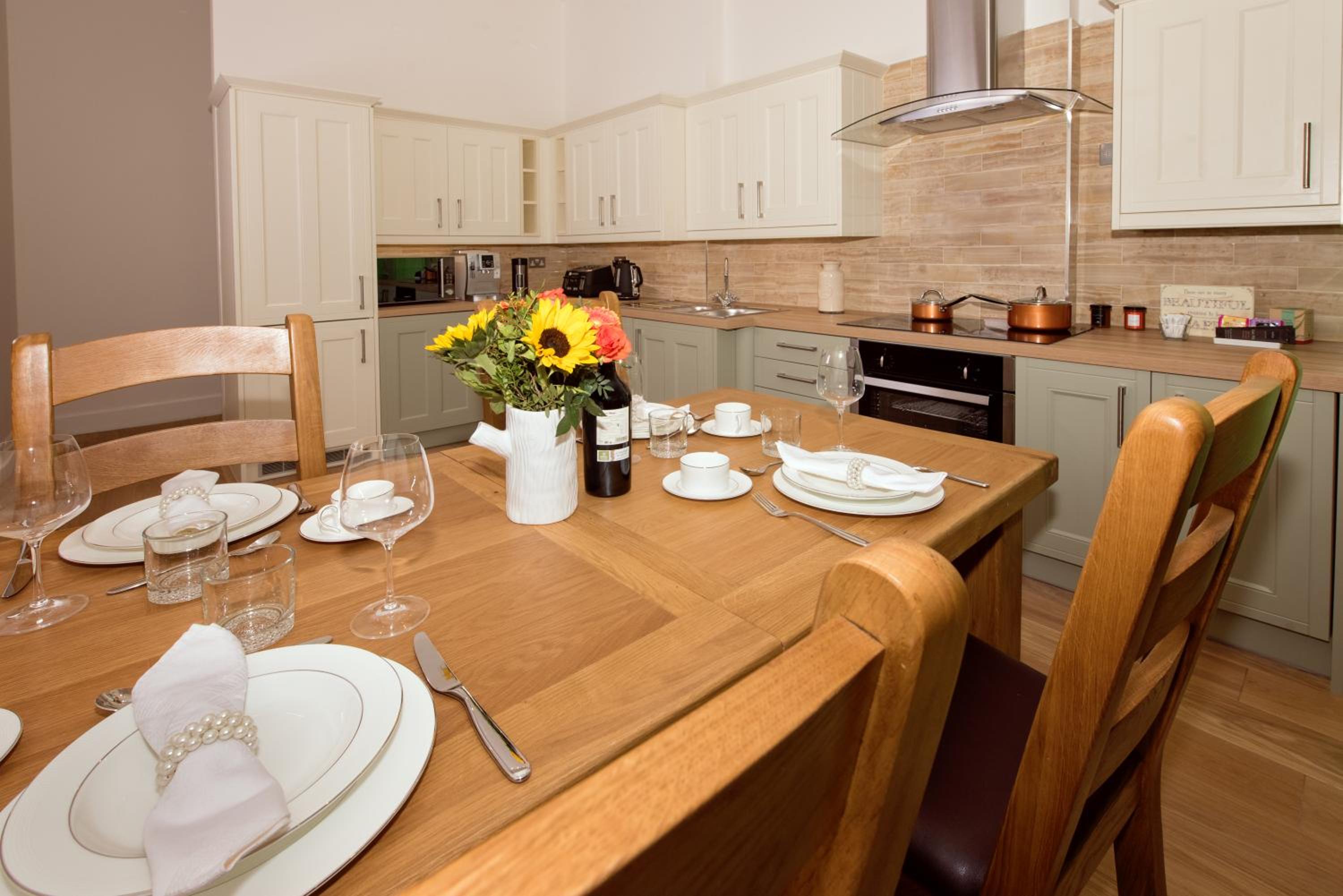 Oxford Vacations - Best Luxury Apart Hotel in Oxford- Beechwood House - Property Image 13