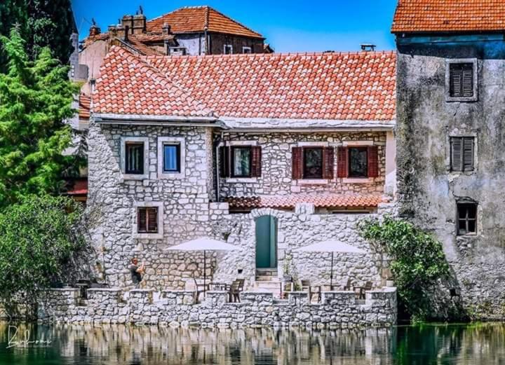 Castello