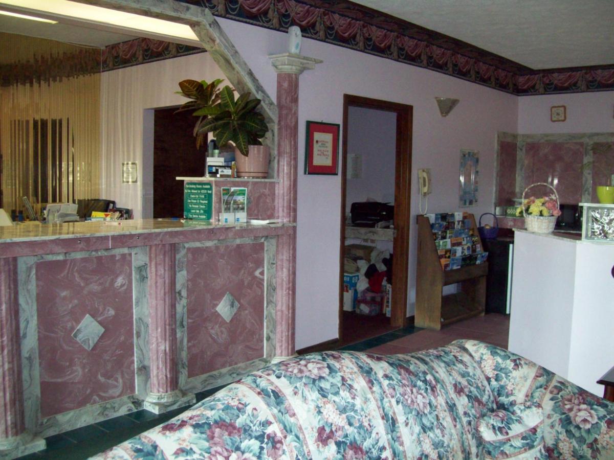 hotel reception