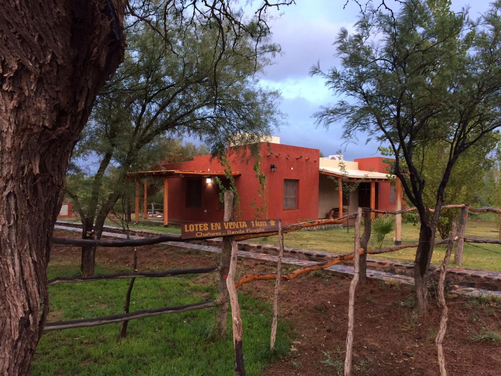 Cabaña Chañares de Banda Florida - Sveña