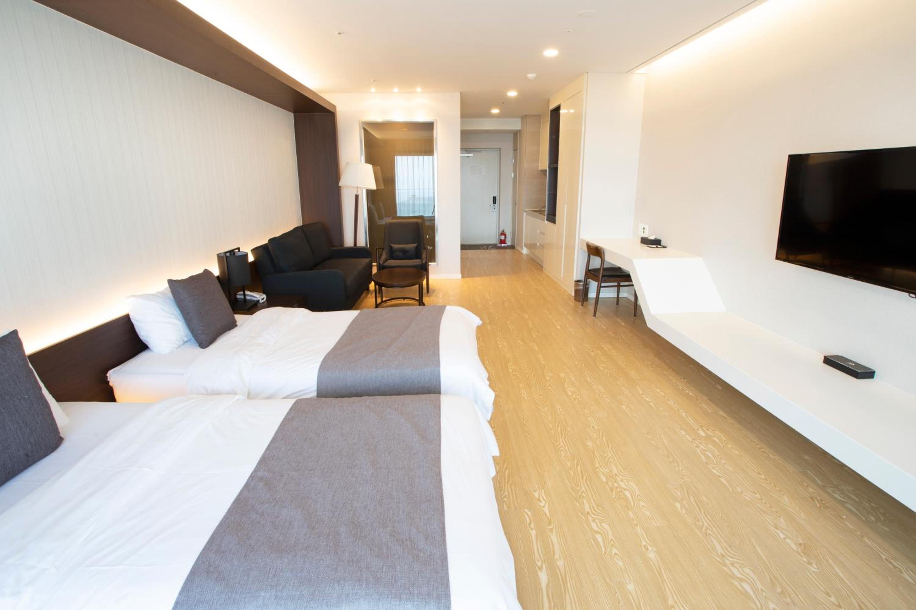 The Qube Resort Jeju view 3