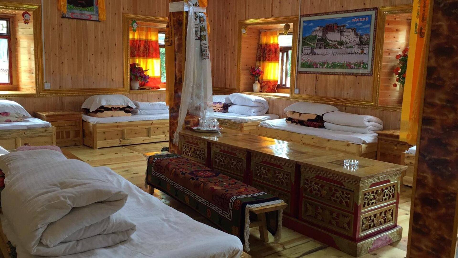 Zhuji Inn