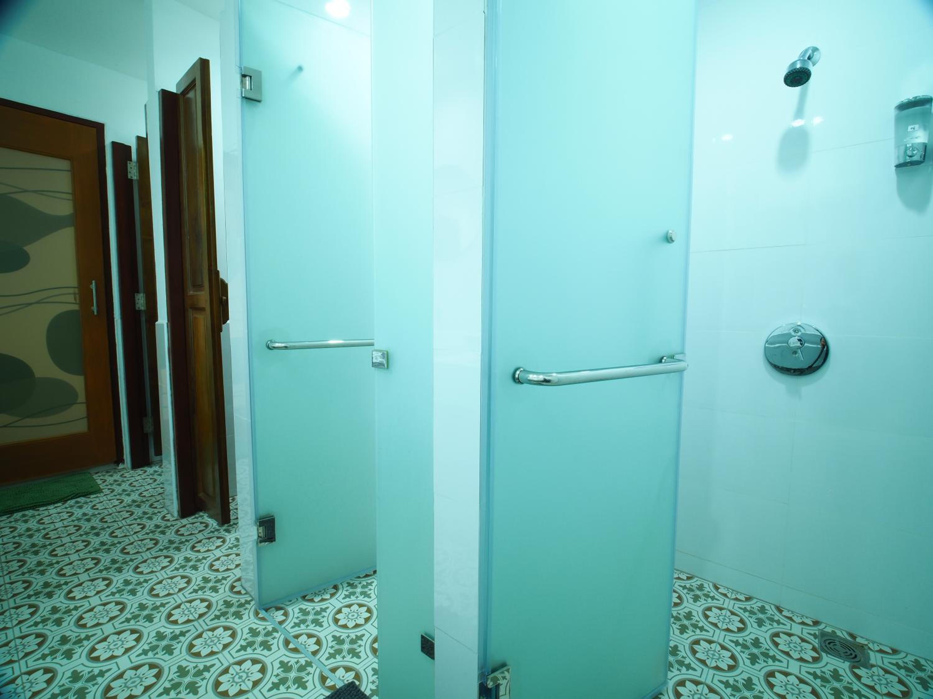 Photo 46