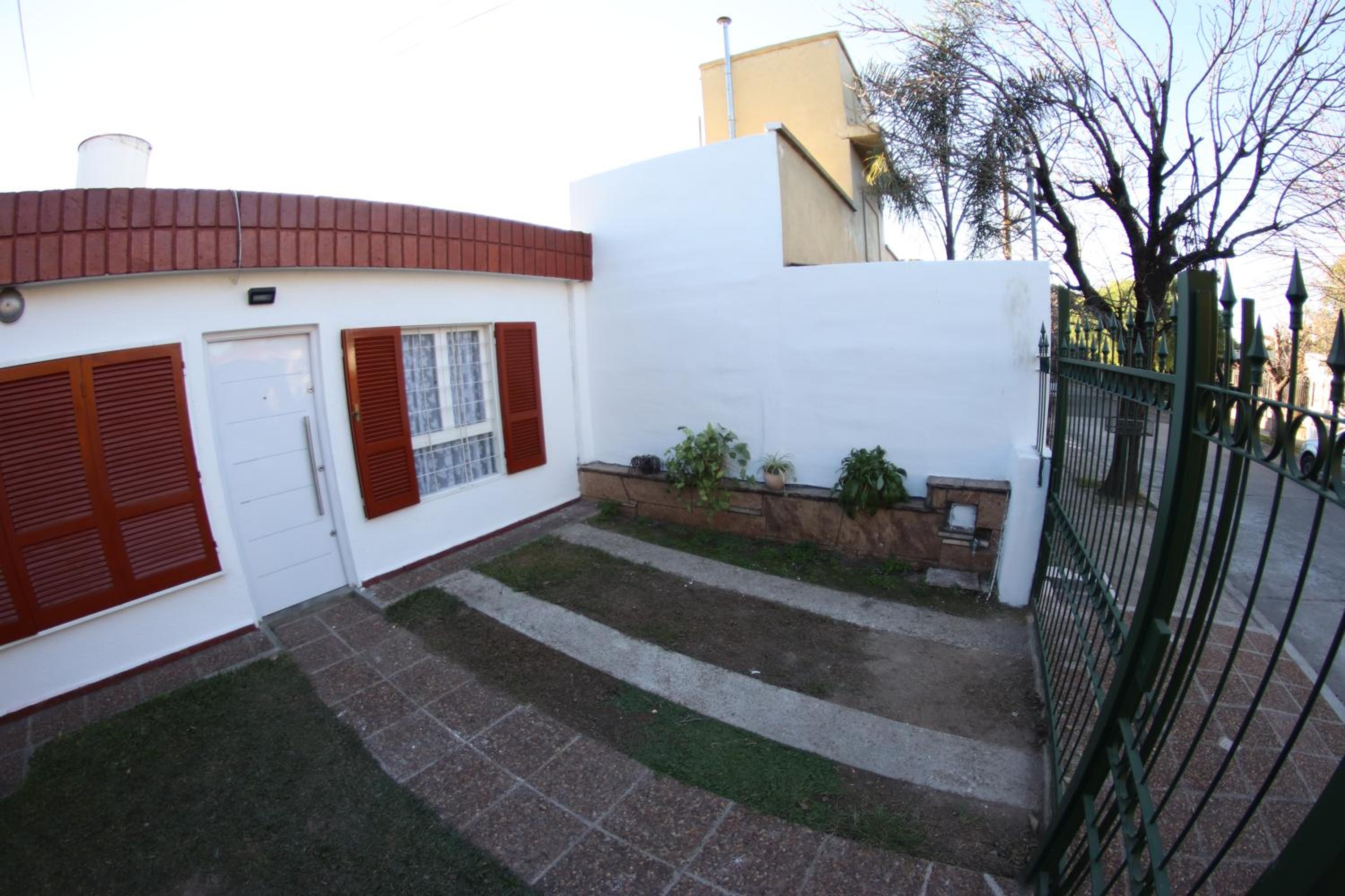 Casa Alberdi