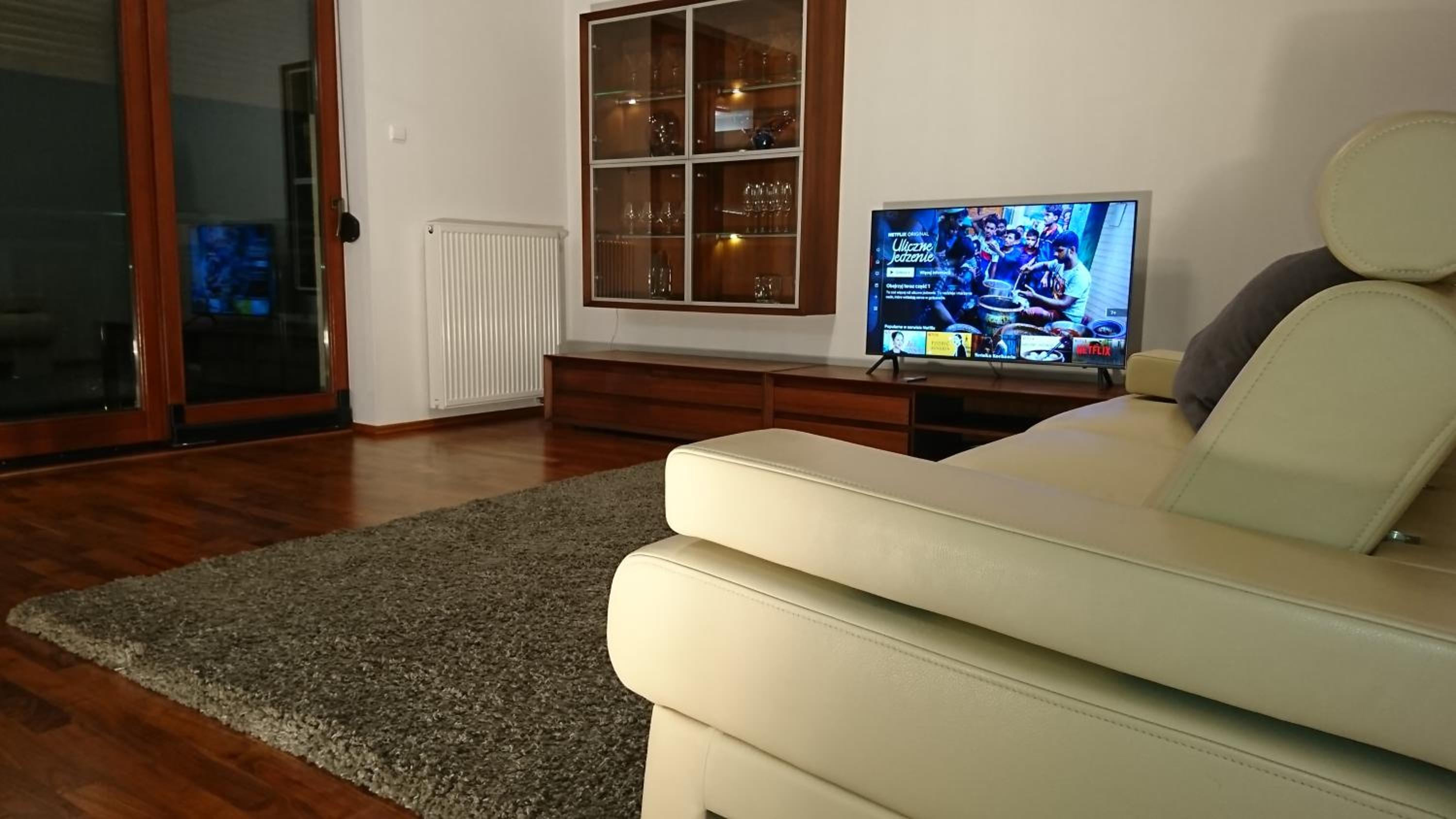 Quiet and spacious apartment with garage option view 3