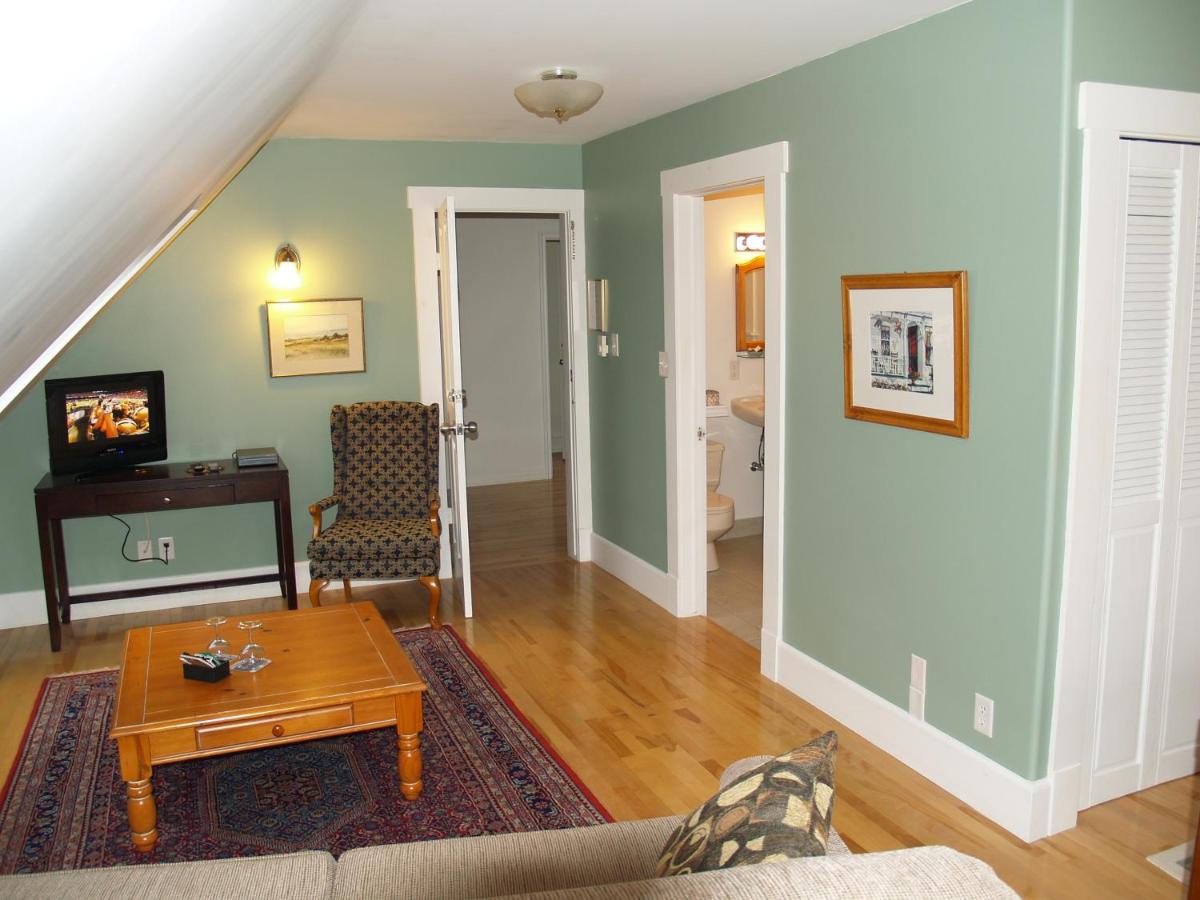 Bakers Chest B&B