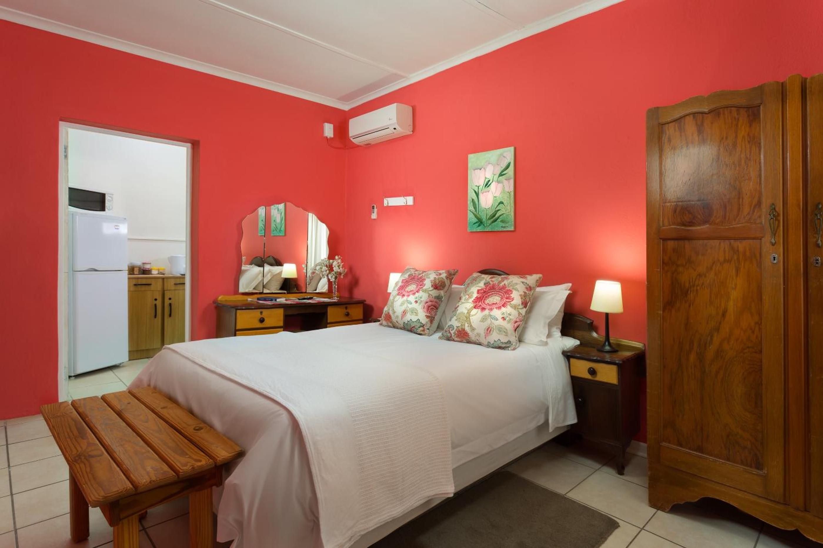 La La DaThel Guesthouse view 5