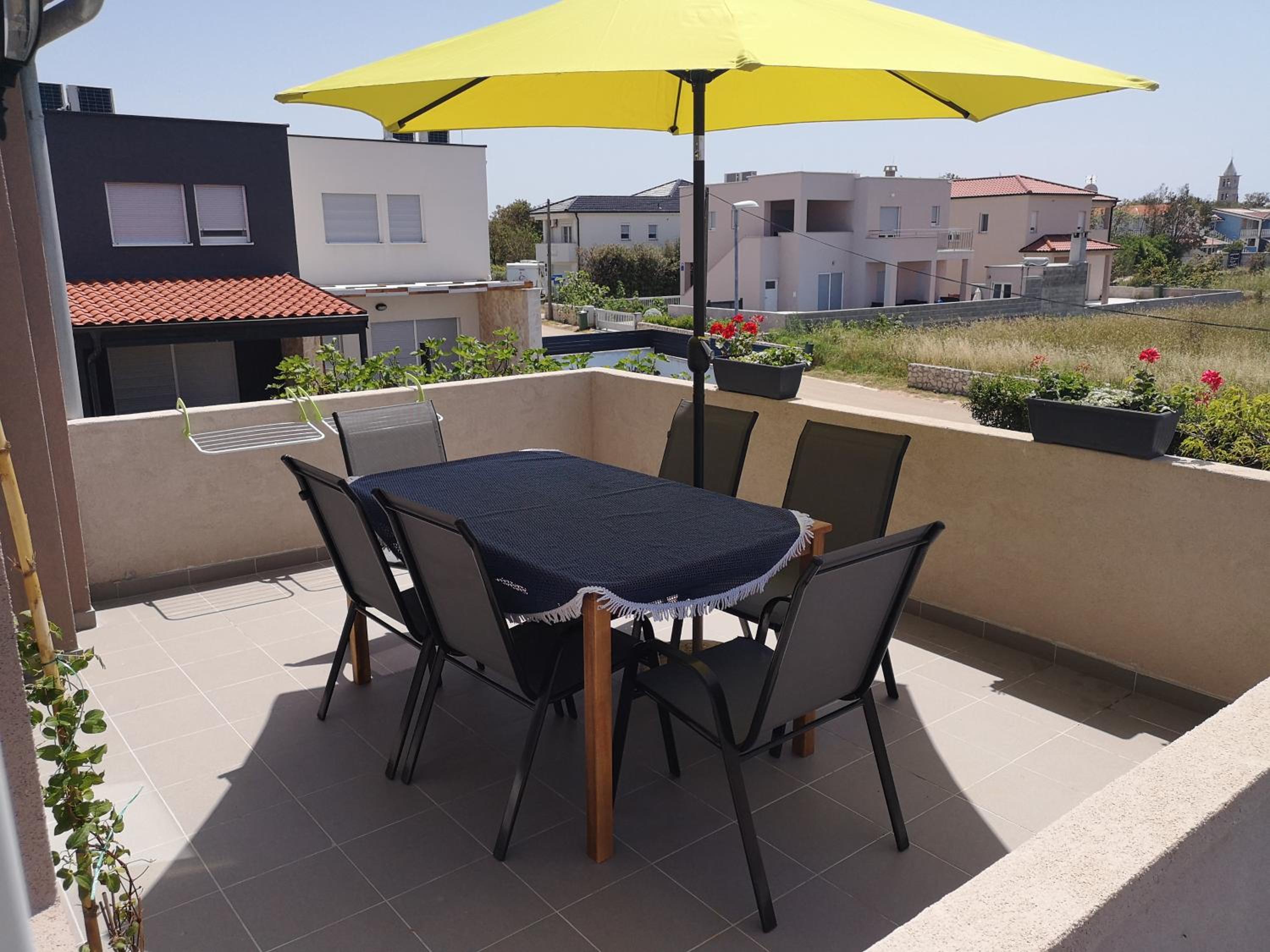 Apartmani Zara view 2