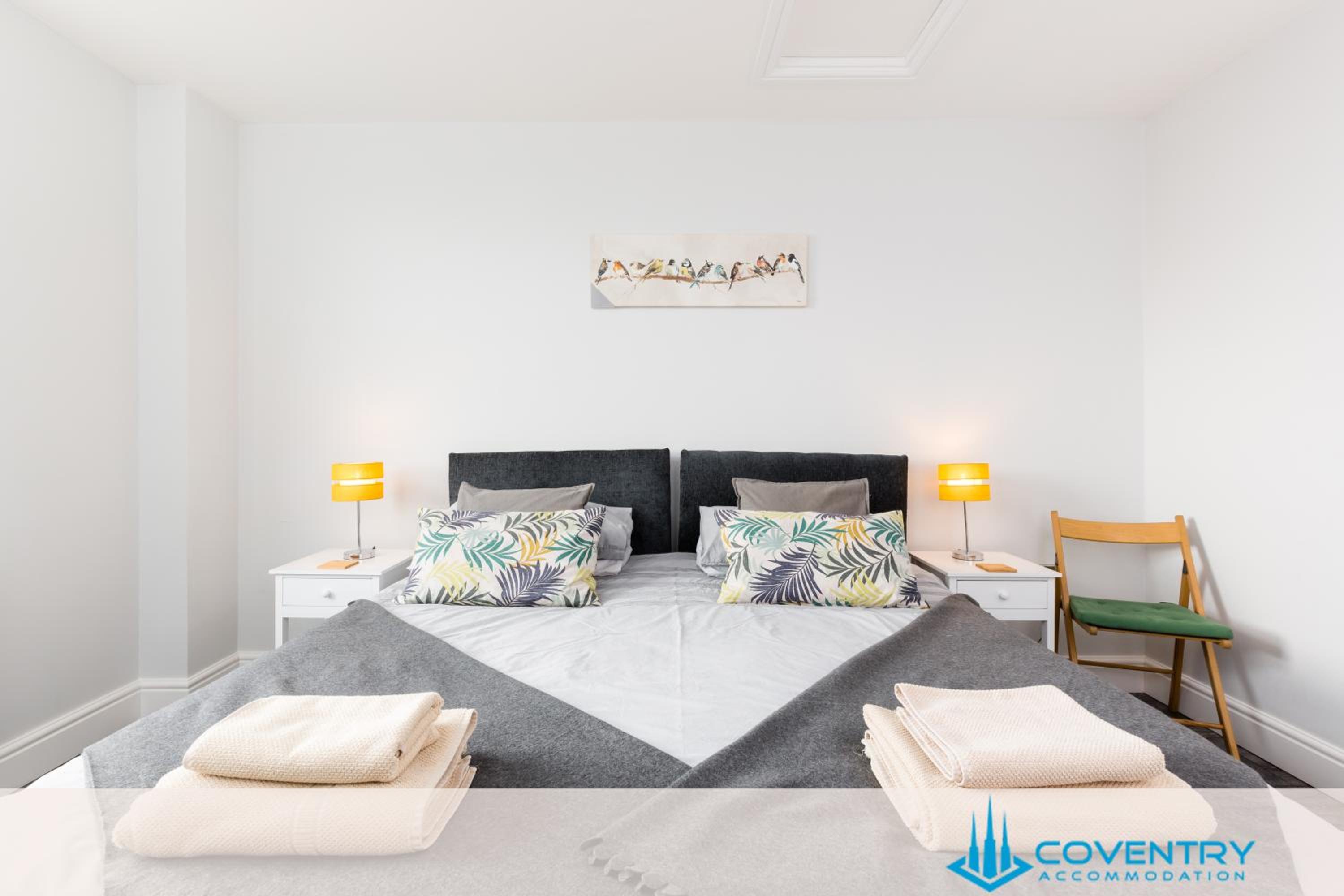Hill Cottage Apartments Coleshill Open for NEC weekend visitors - Hosted By Coventry Accommodation view 2