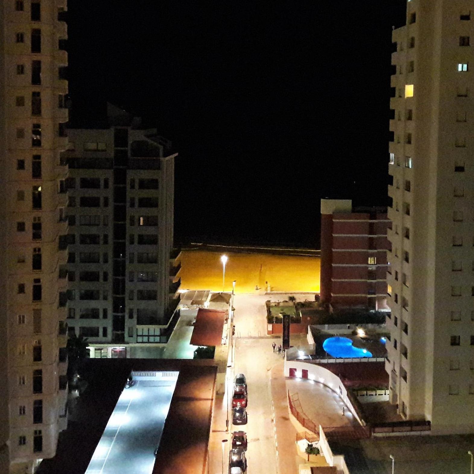 Mirador apart