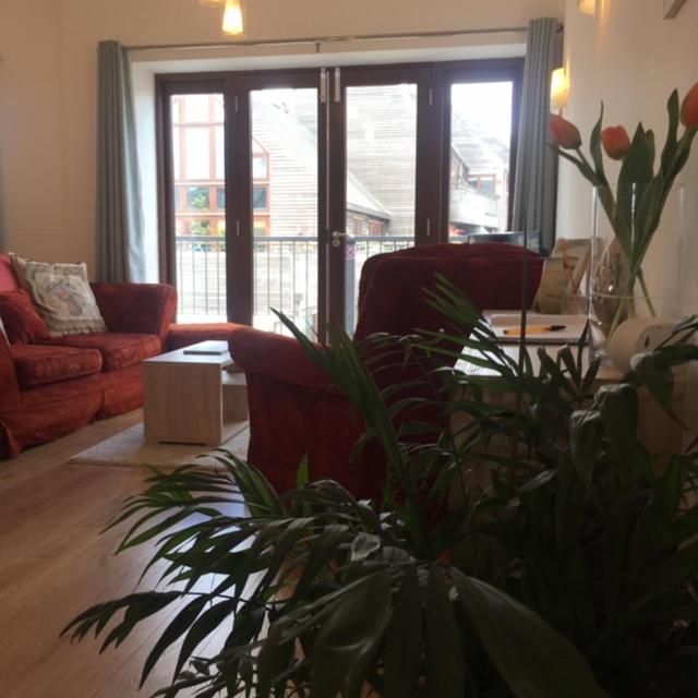 Tidemill House Apartment