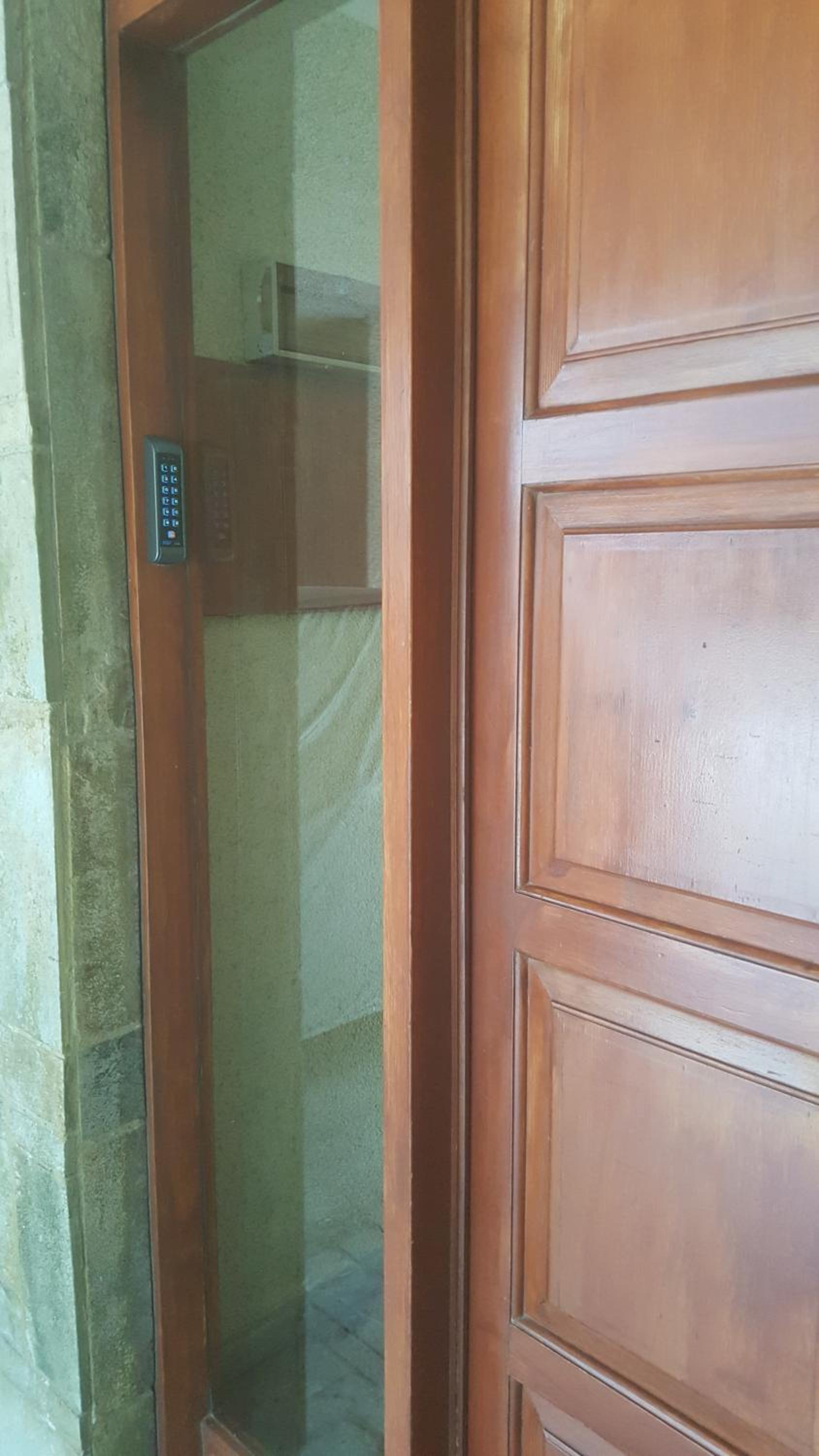 Captains 2-Bedroom Suite in Athens Nea Smyrni