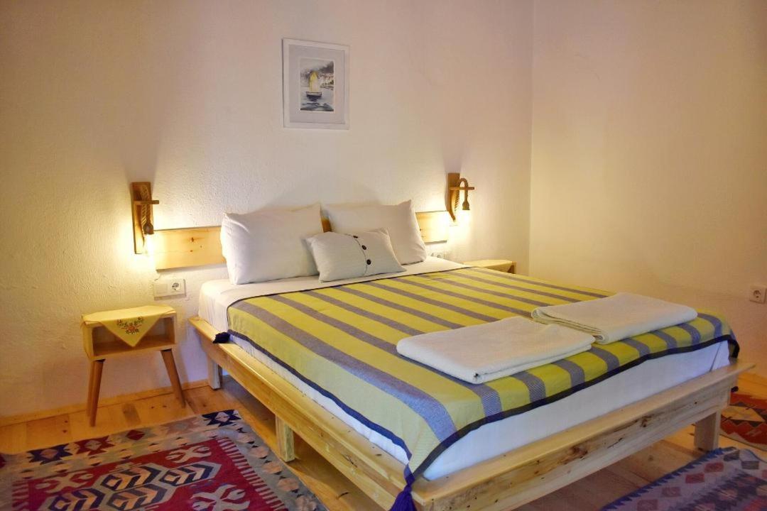 Saklı Konak
