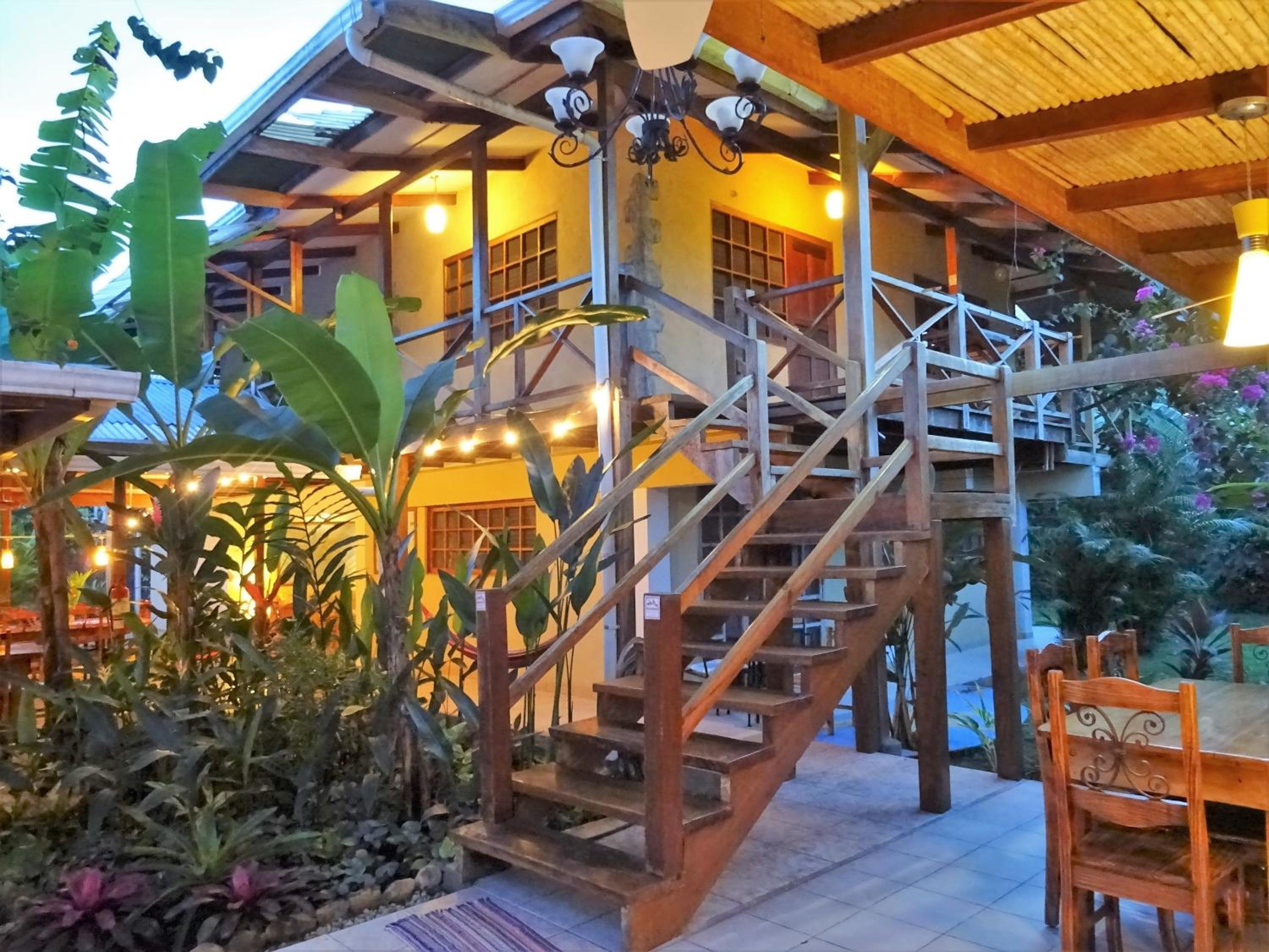 Hotel Pura Vida - Image 1