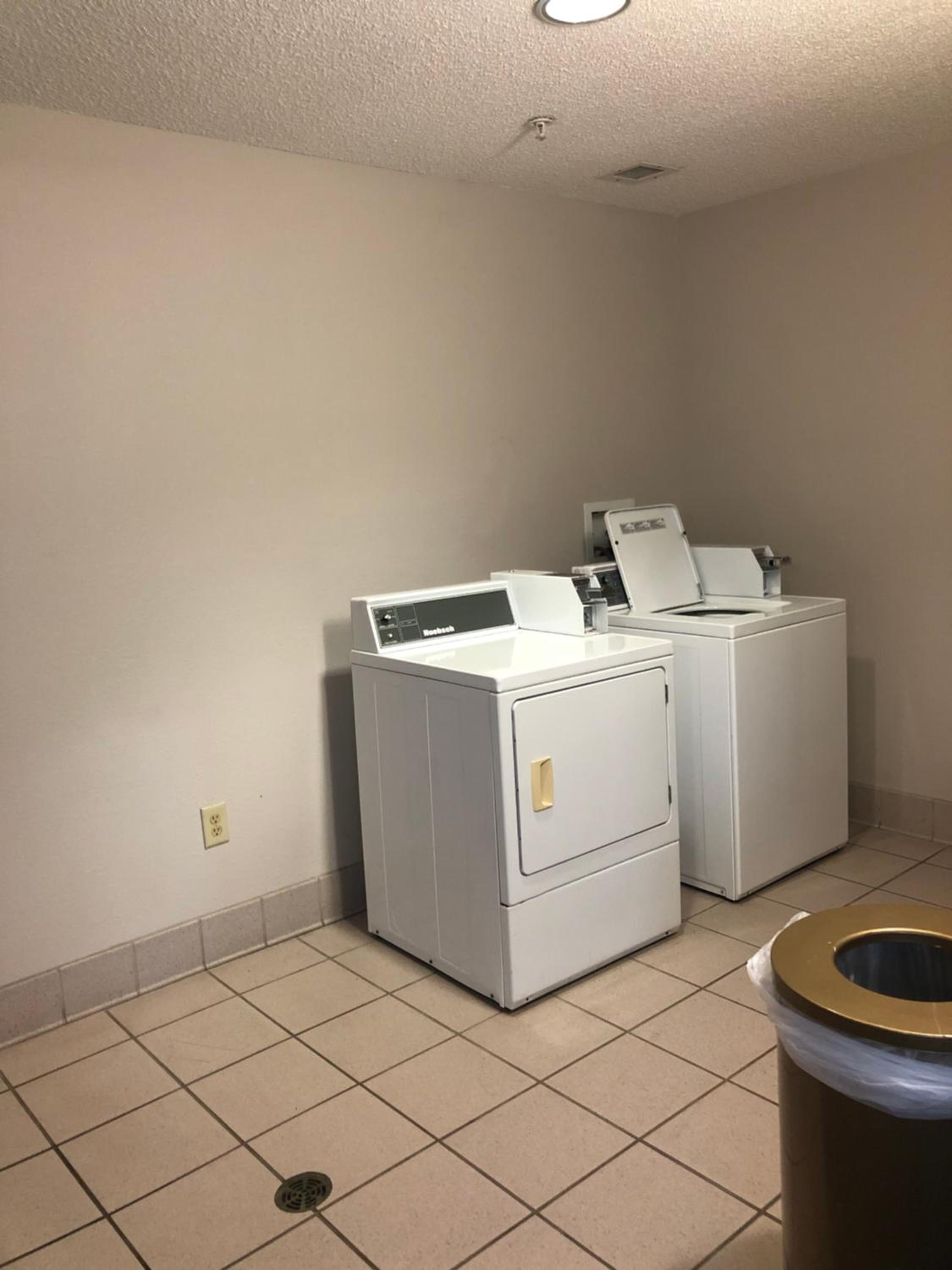 Laurel Vacations - Millennium Inn - Property Image 2