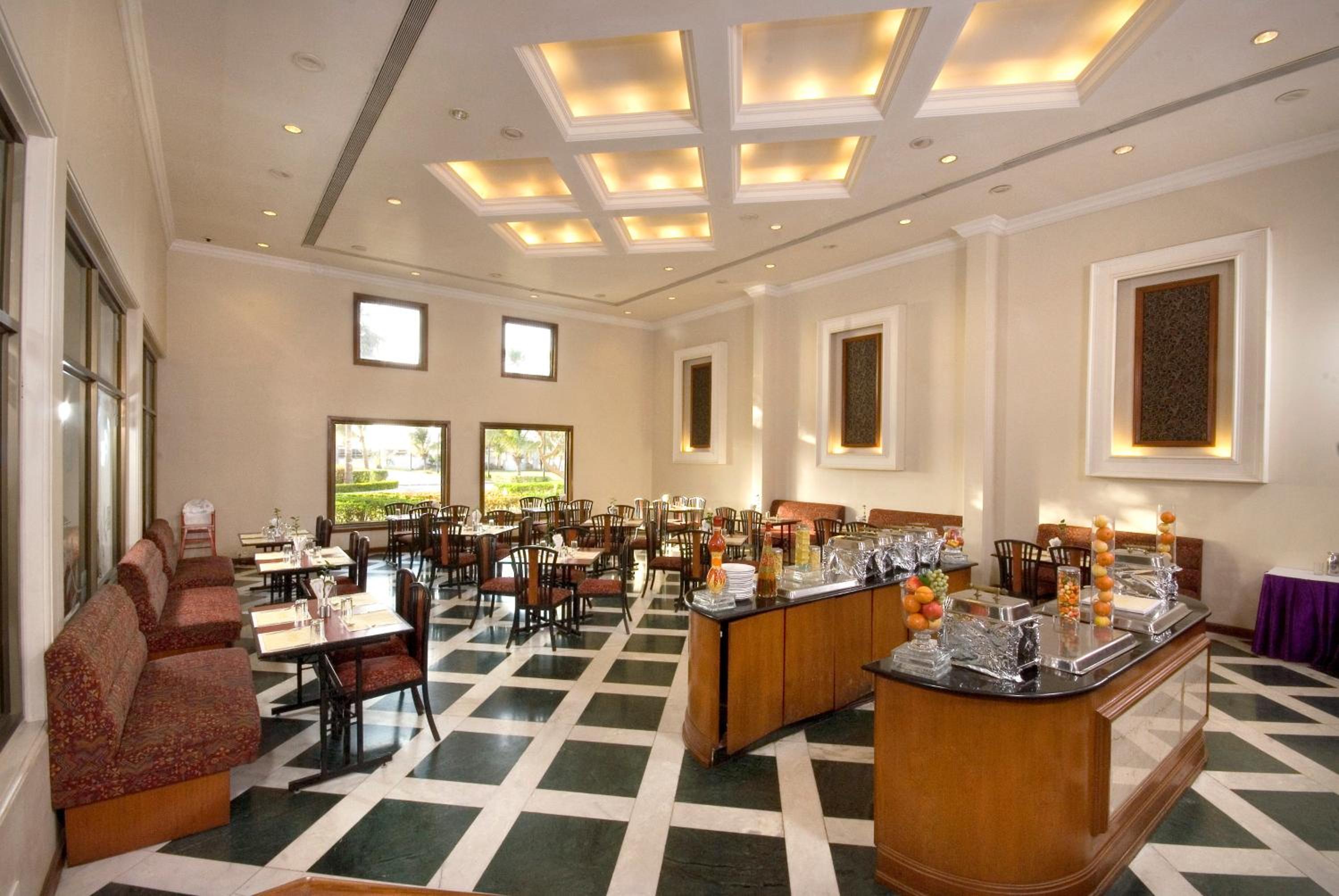 Hotel Express Residency-Jamnagar, photo 14