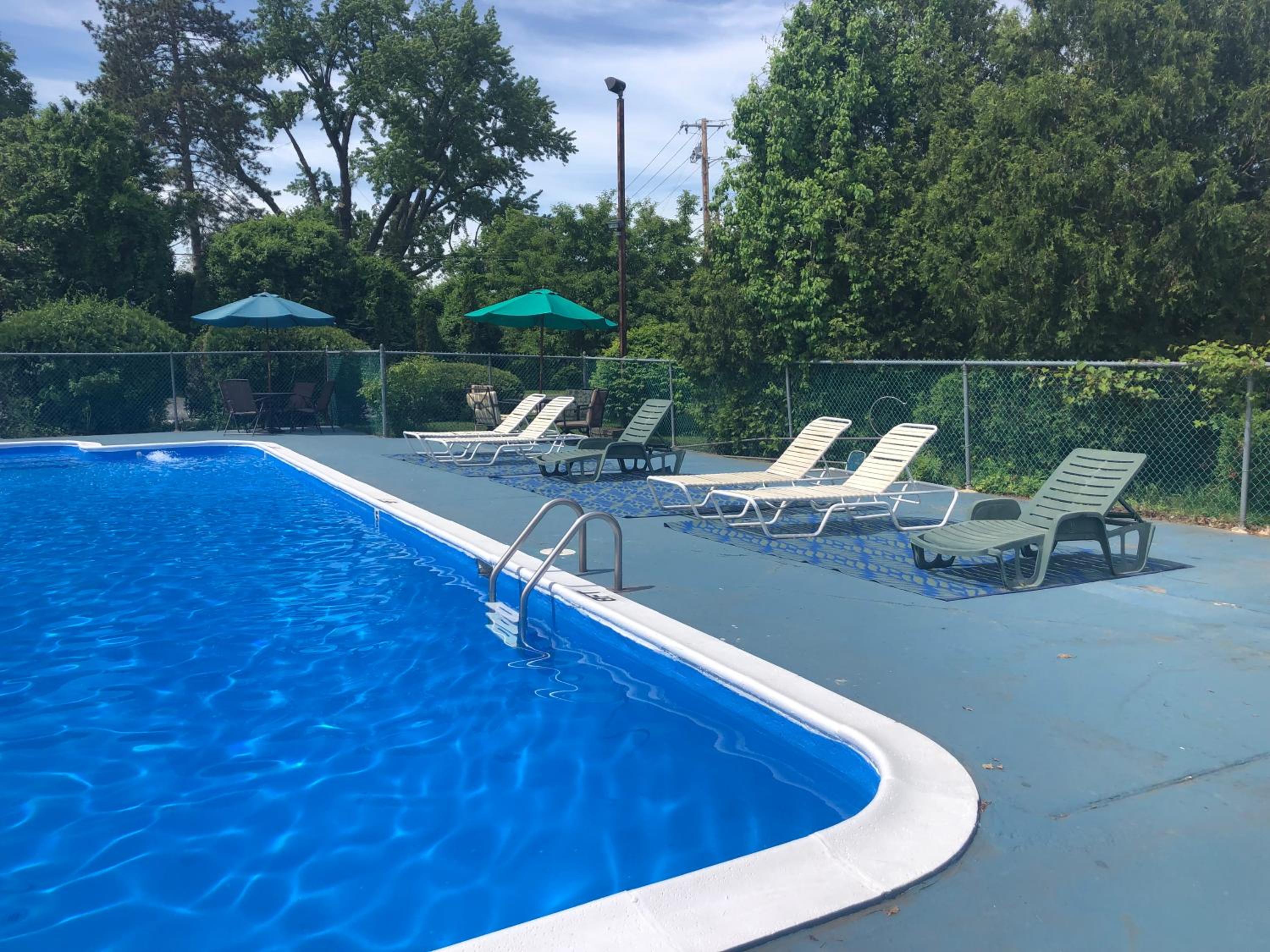 Brattleboro Vacations - The Black Mountain Inn - Property Image 42