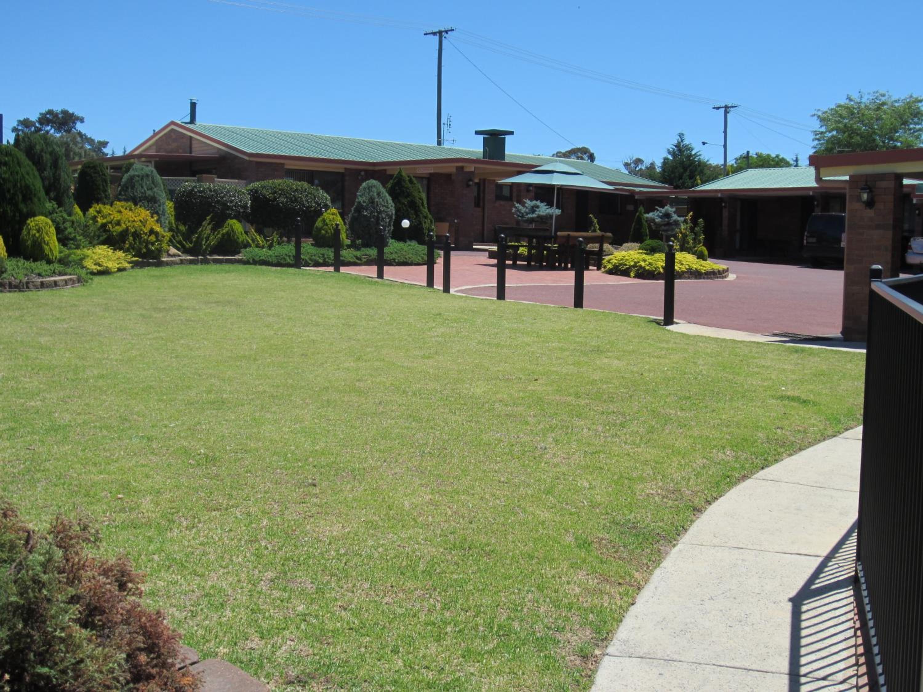 Stannum Lodge Motor Inn view 2