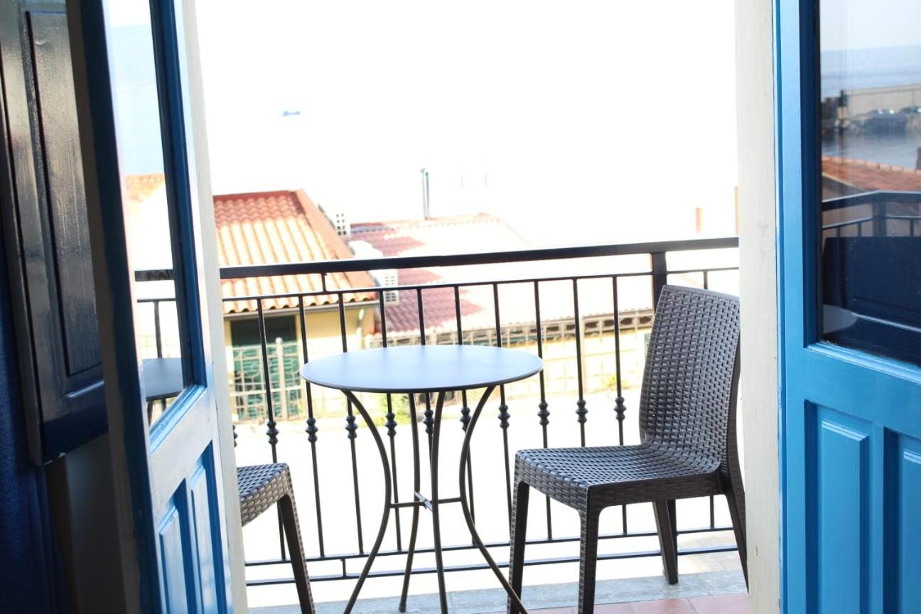 seaside room