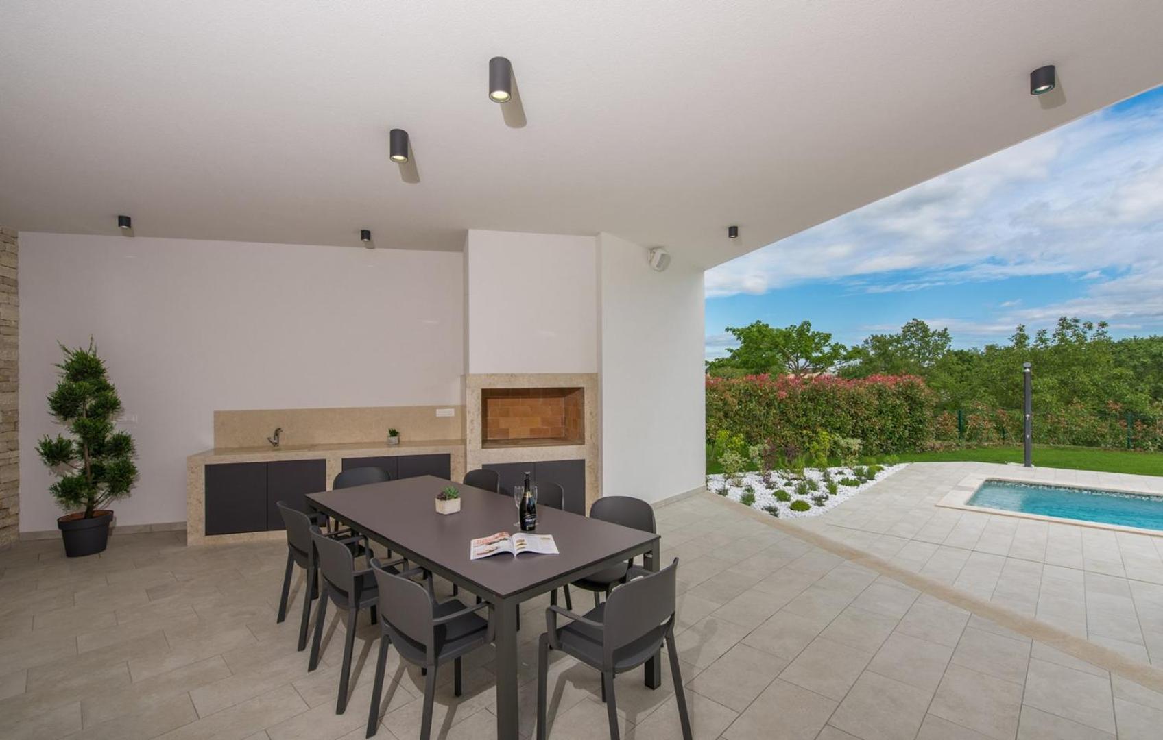 Villa Blanka view 4