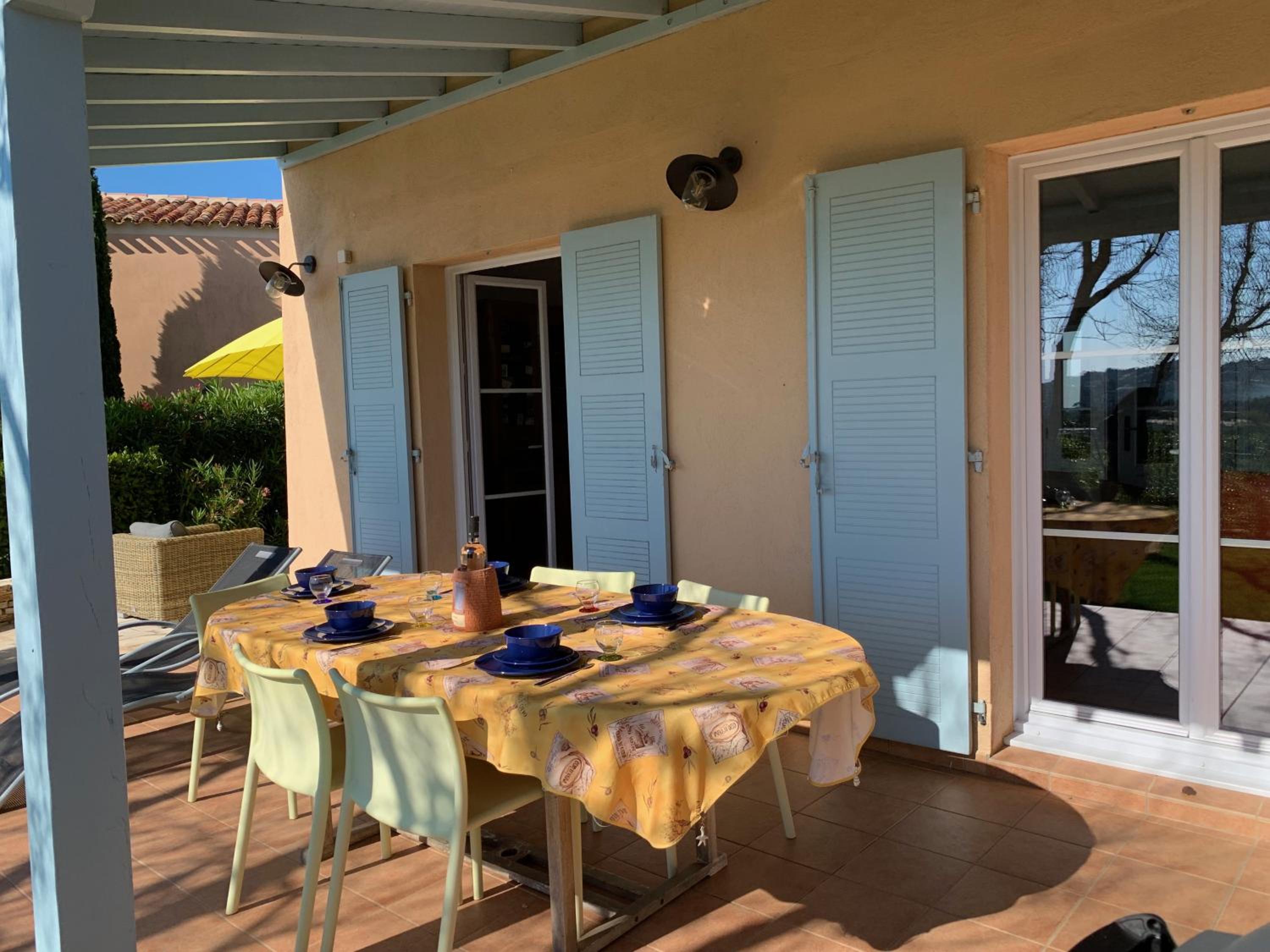Villa les Coralines view 4