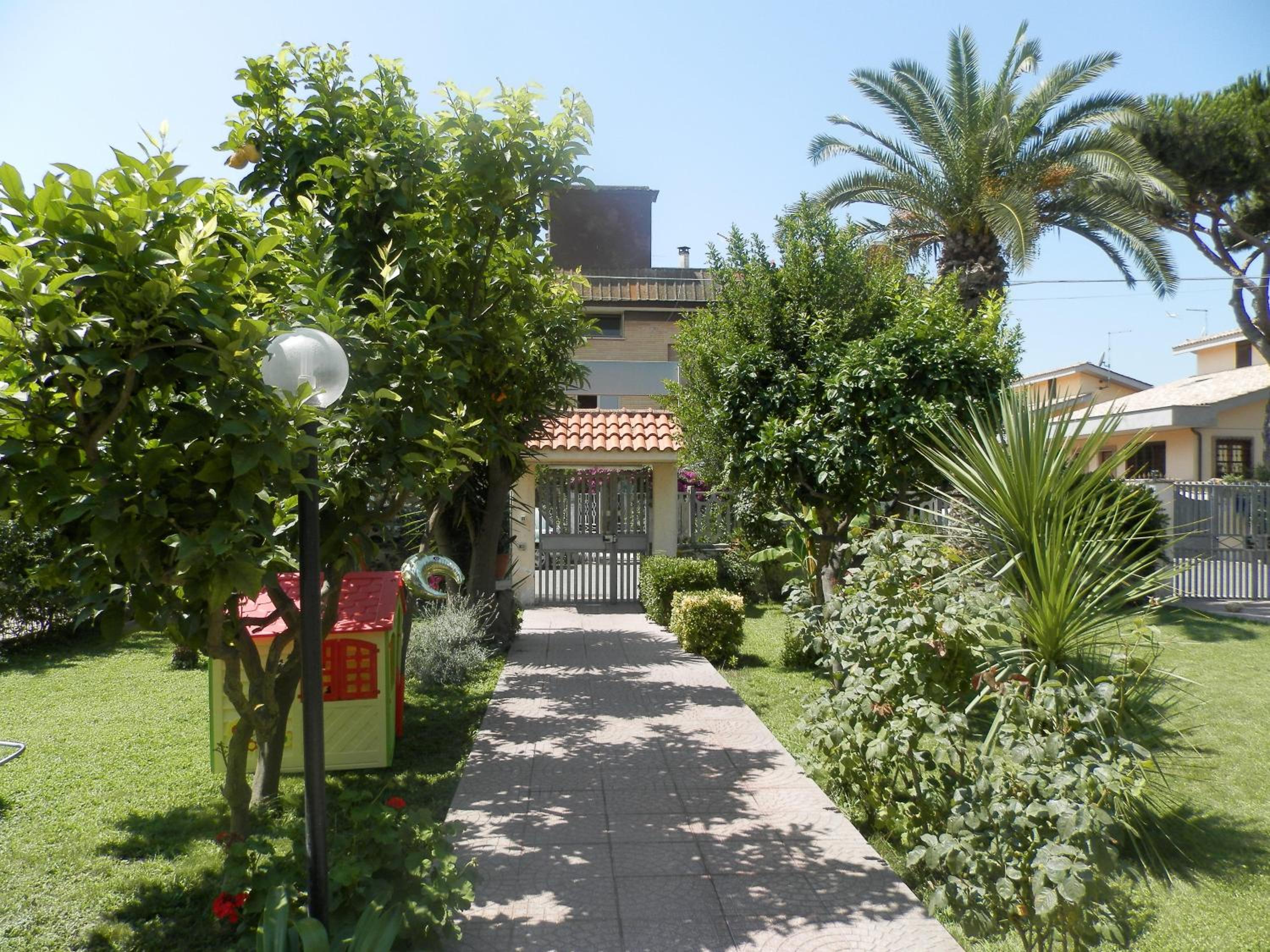 Luana Inn Holiday photo 1