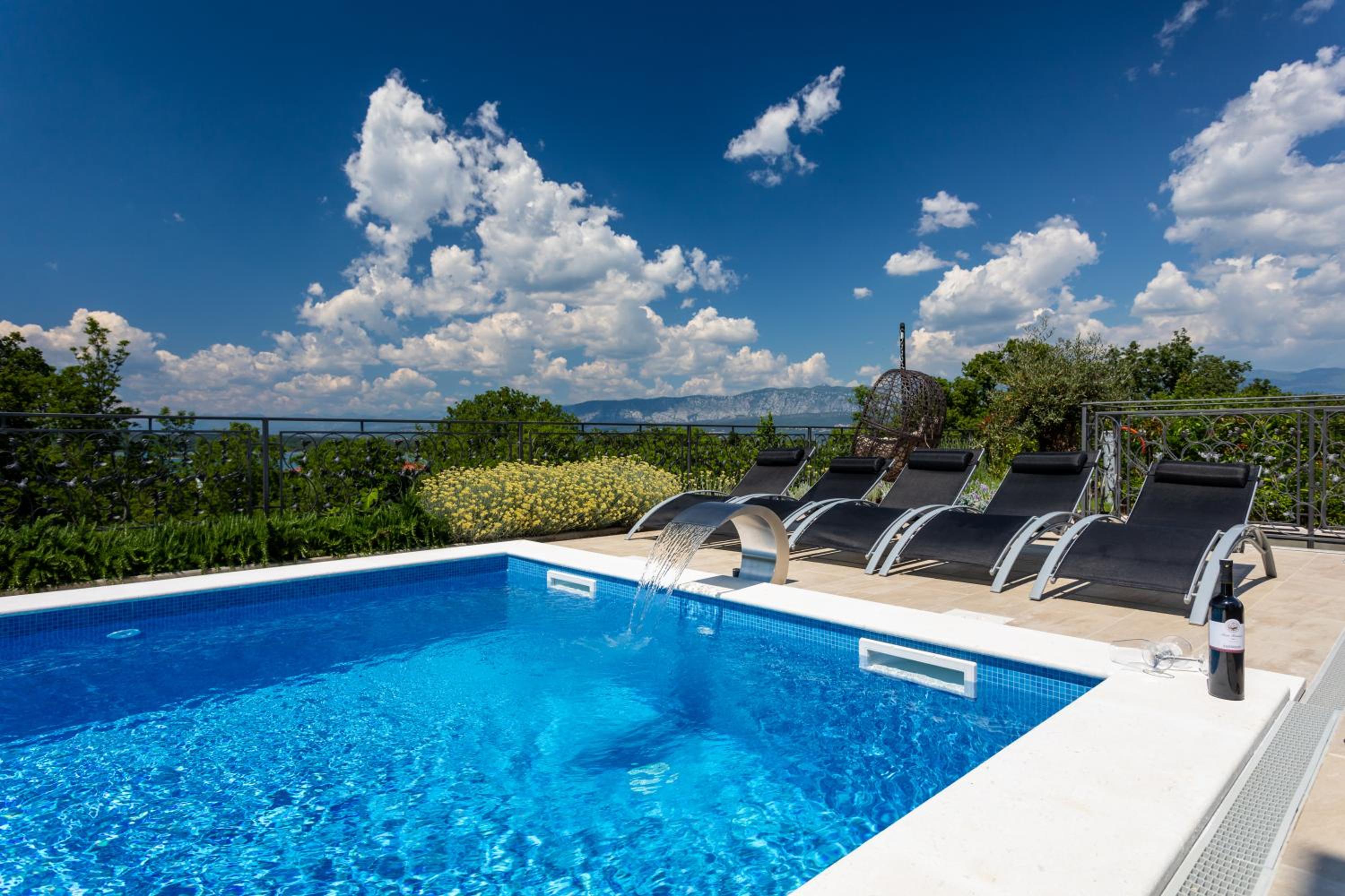 Villa Zarra view 5