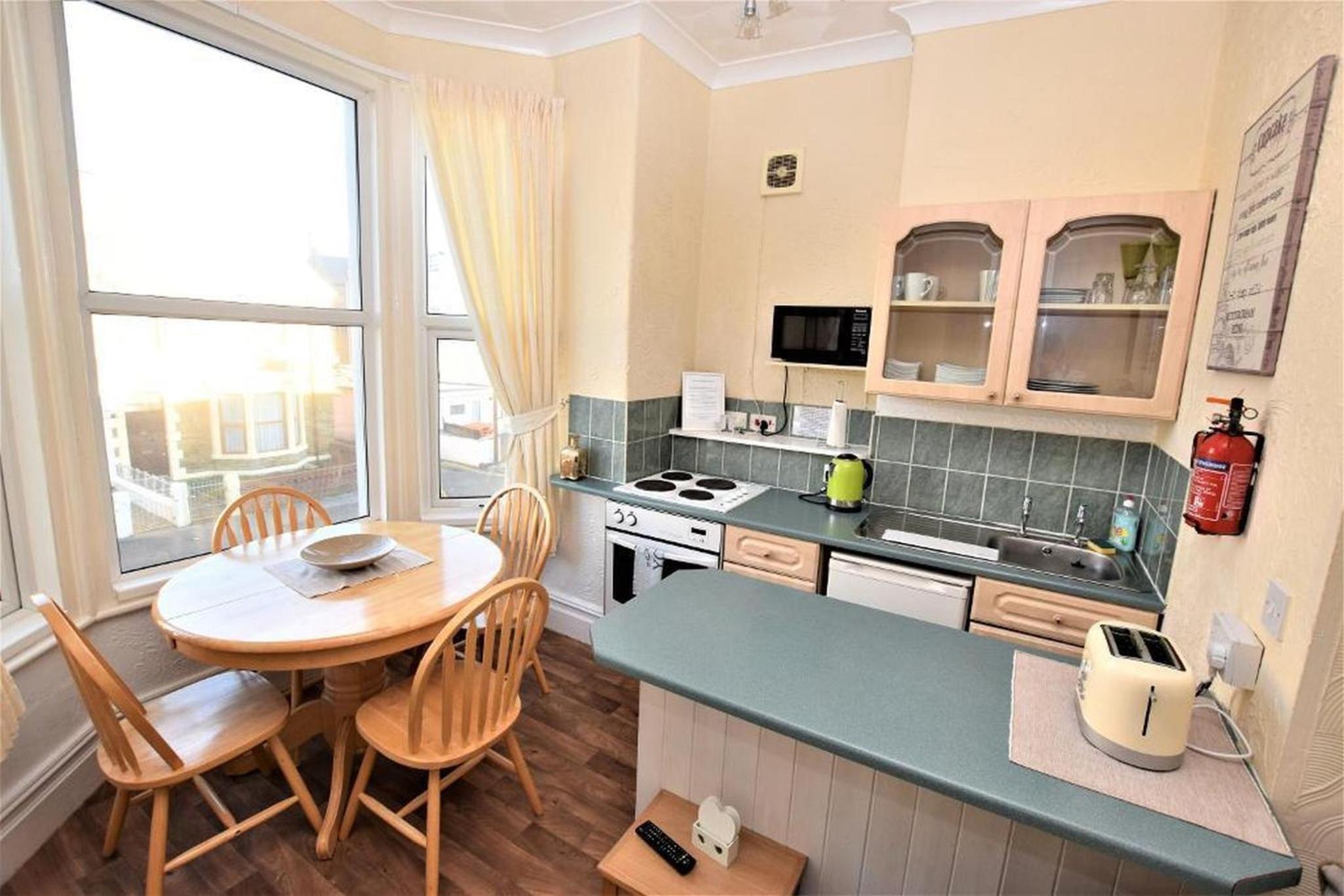 Bridle Lodge Apartments view 2