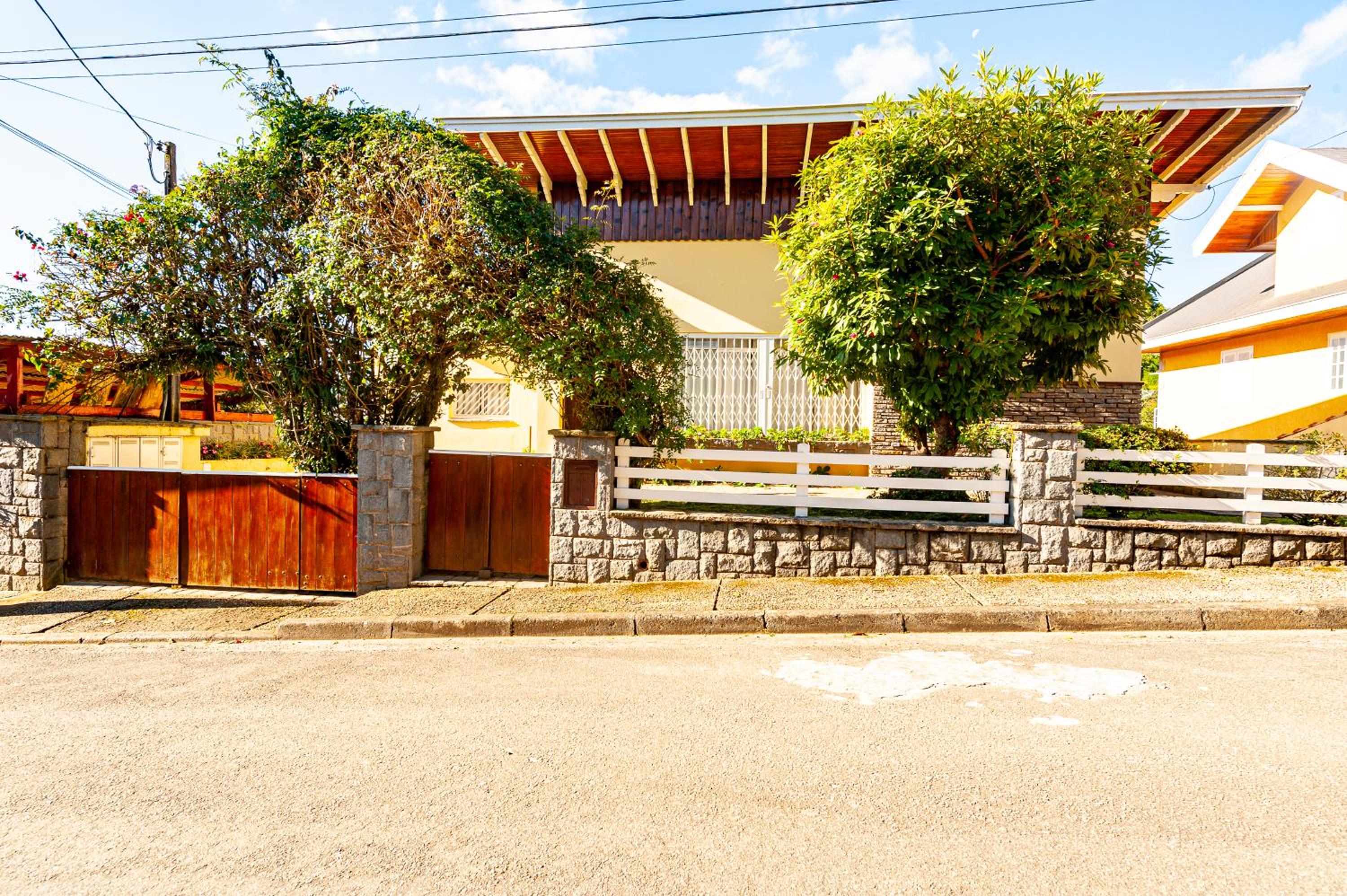 Kit Vila Sao Francisco - Localizacao, Seguranca, Conforto e Custo Beneficio