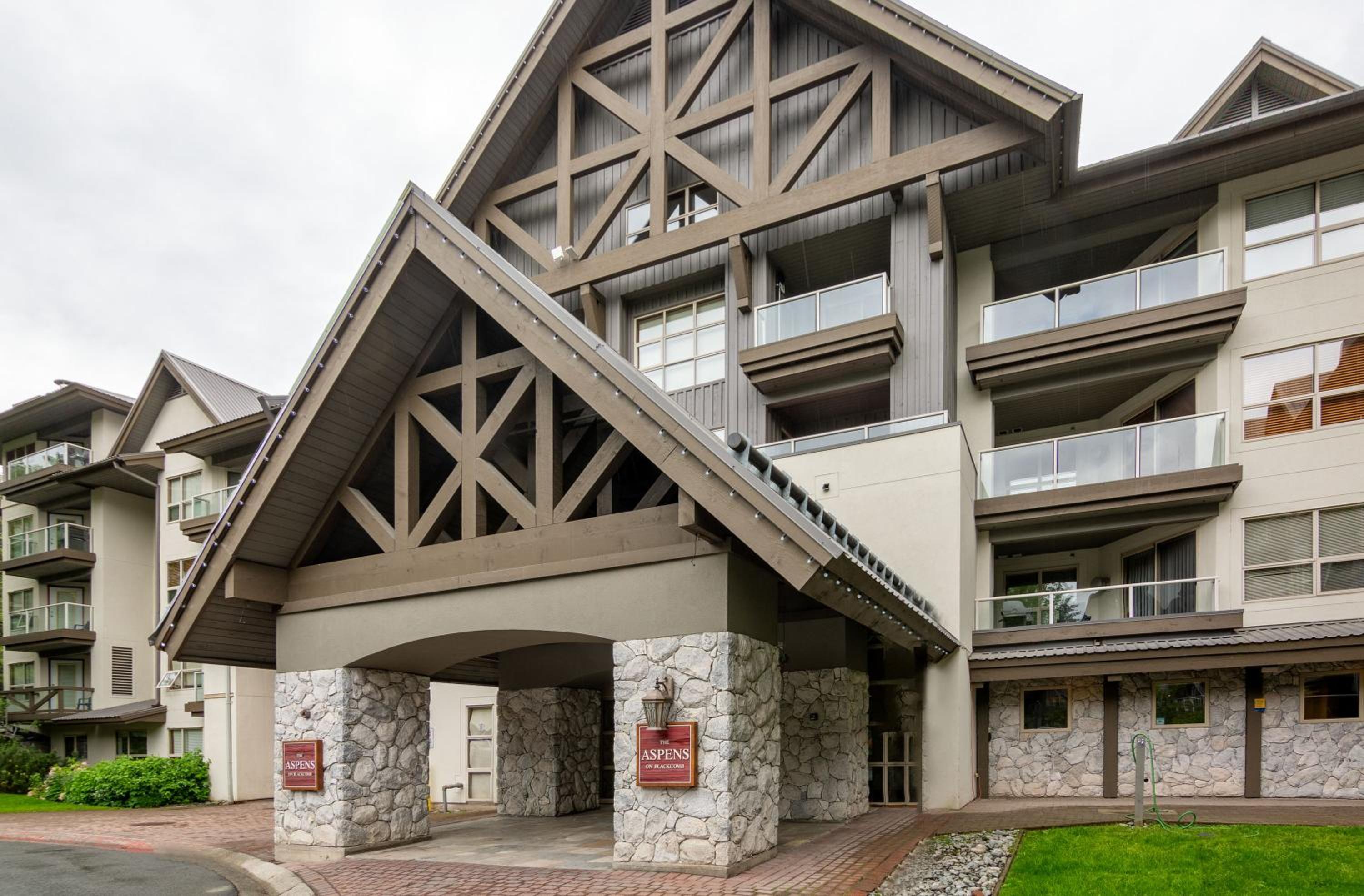 Hotel Aspens Mountain Side