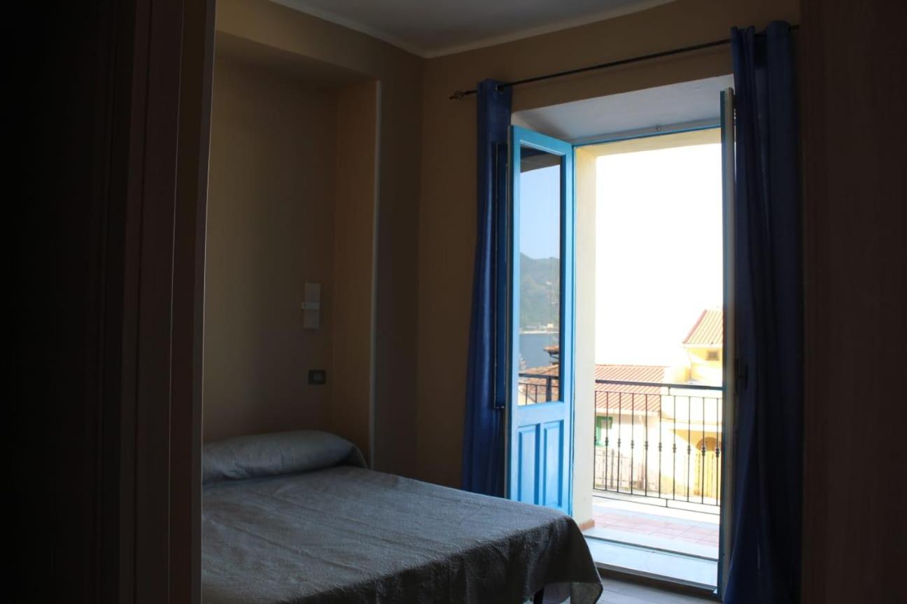 seaside room