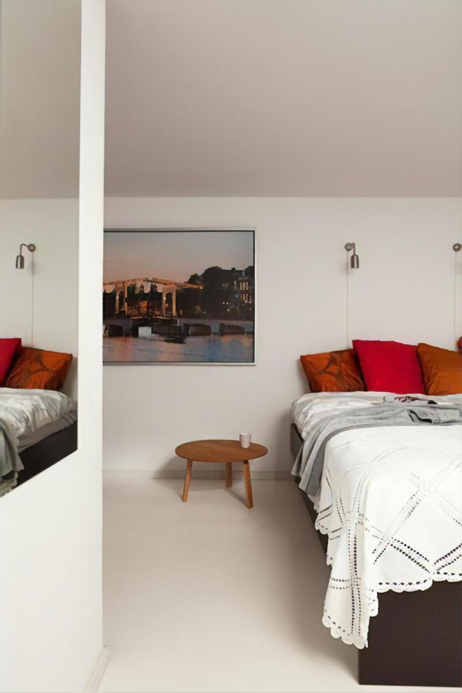Houseboat Ark van Amstel