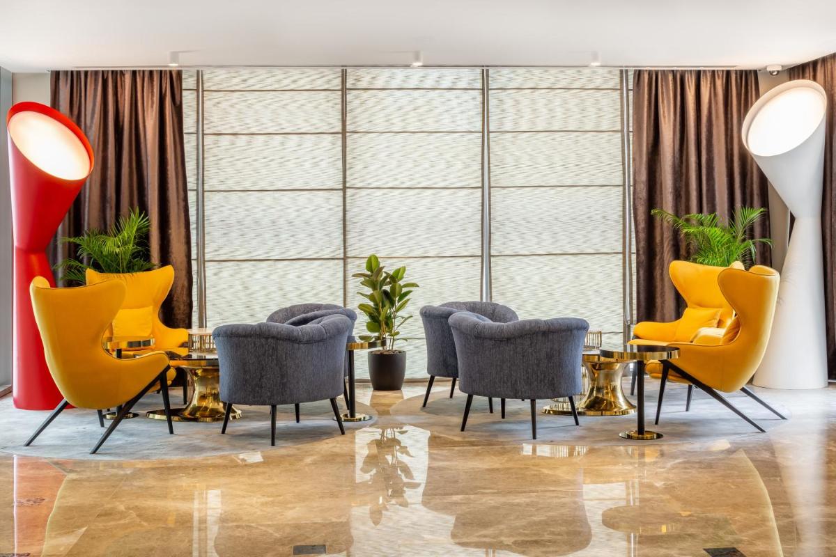 hotel reception