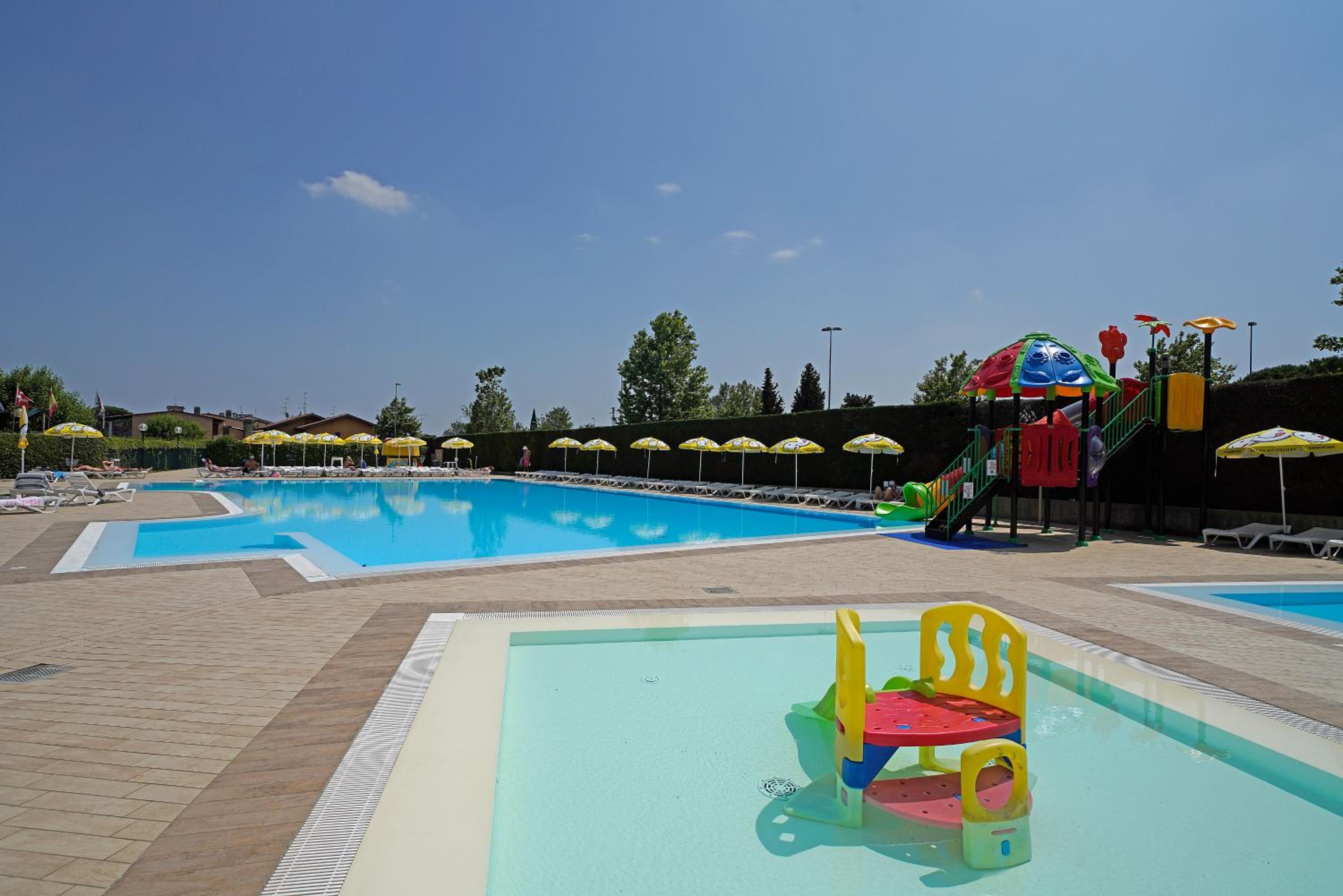 Sirmione Vacations - Residence Villaggio Tiglio - Property Image 14