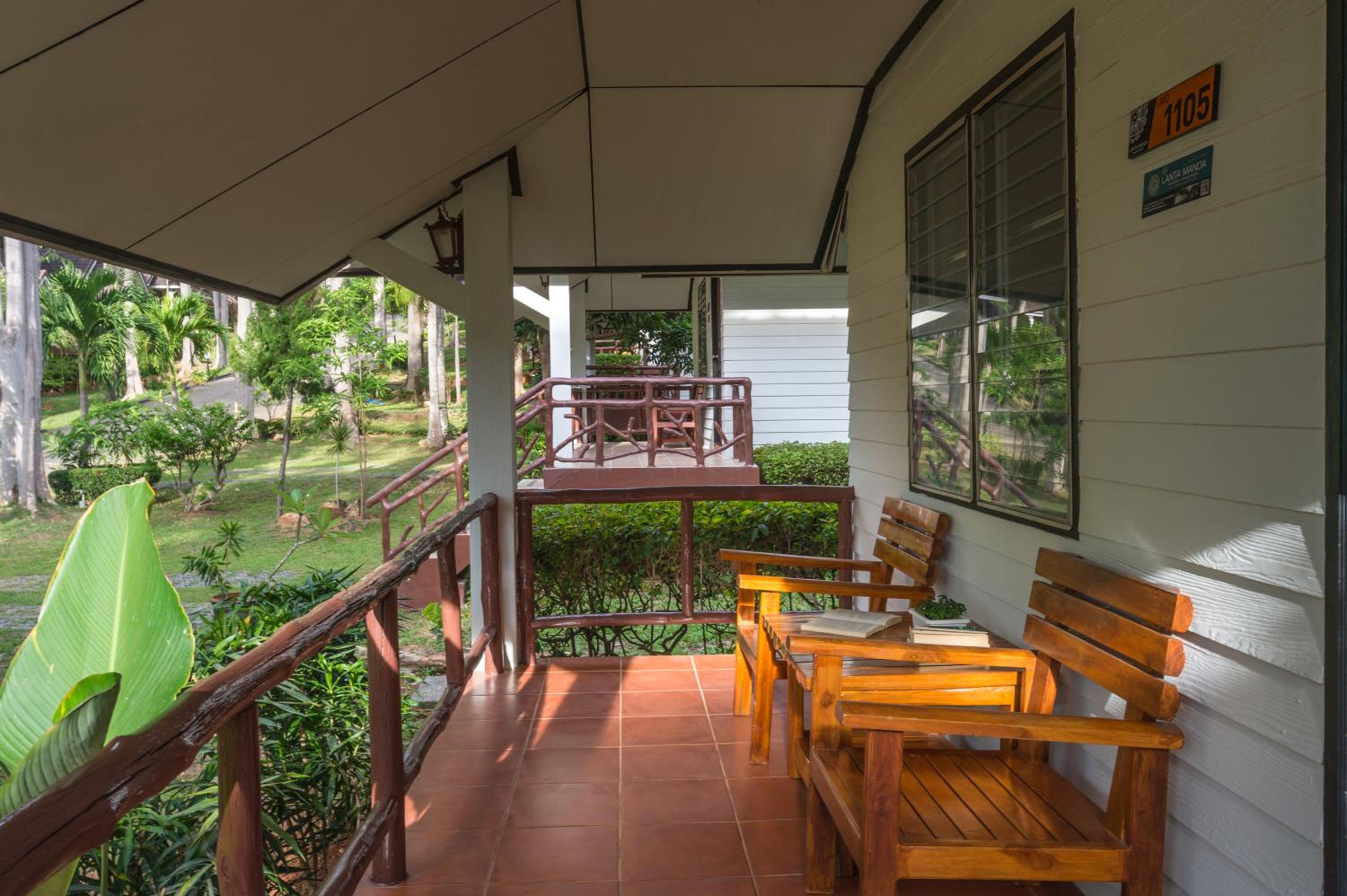 Lanta Manda Resort