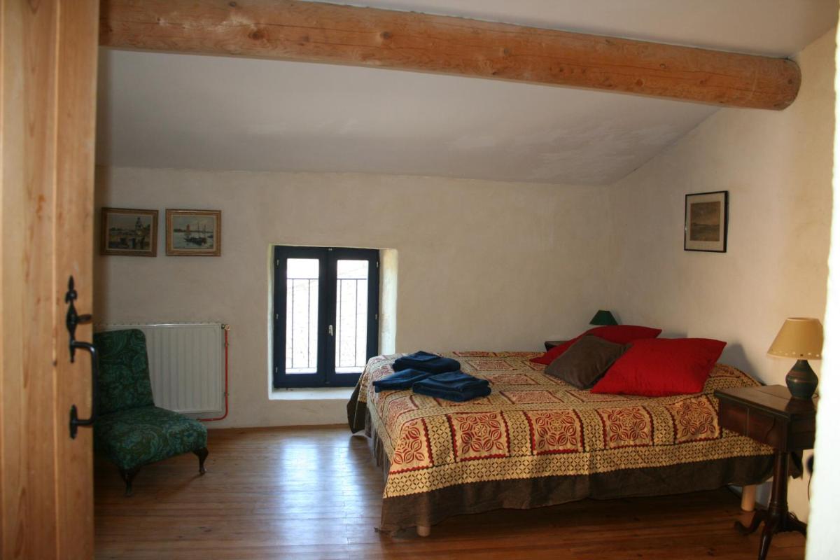 Photo 34