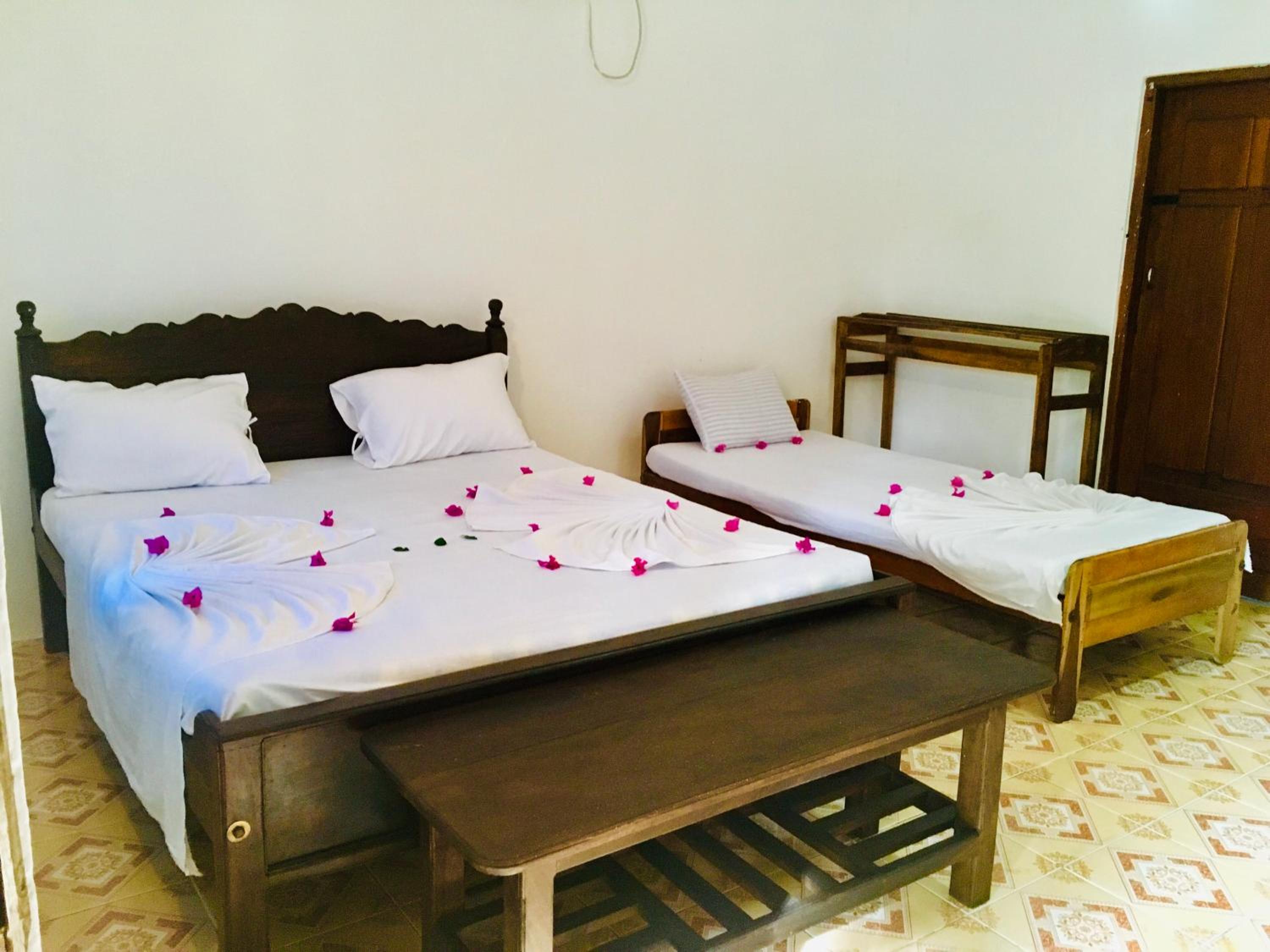 Shashini Beach Resort