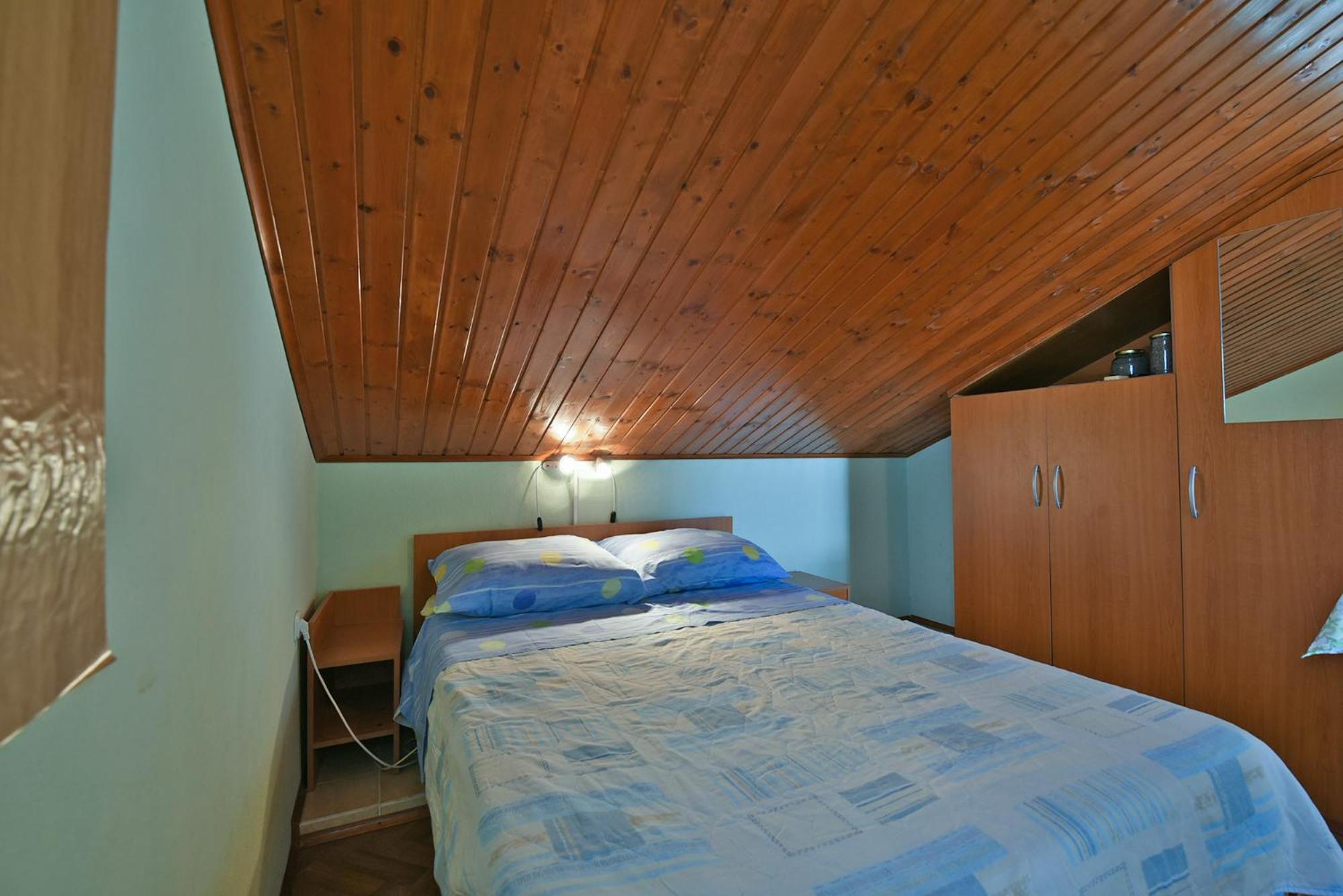 Apartments Ivan 41