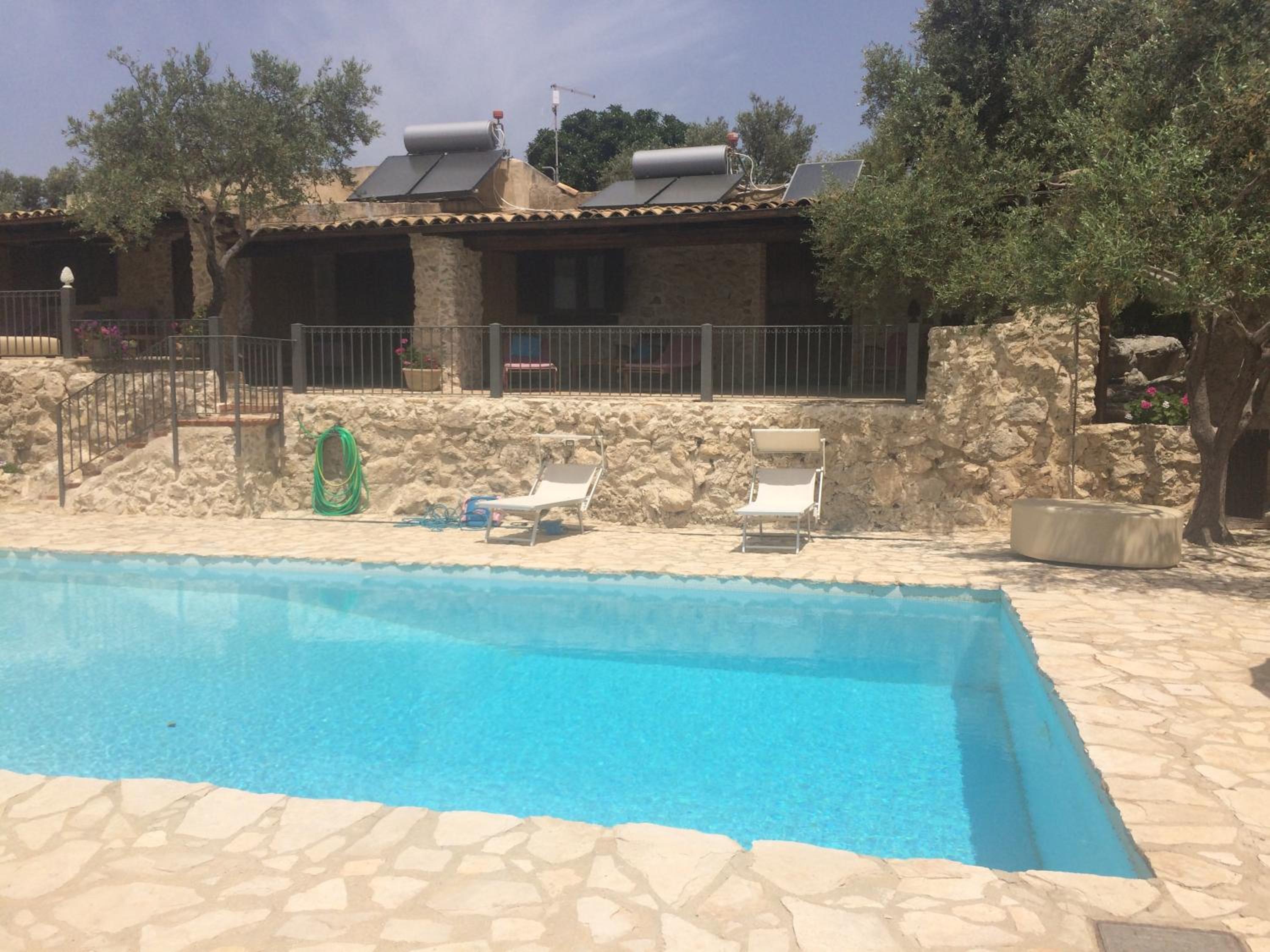 Agriturismo Roba degli Ulivi