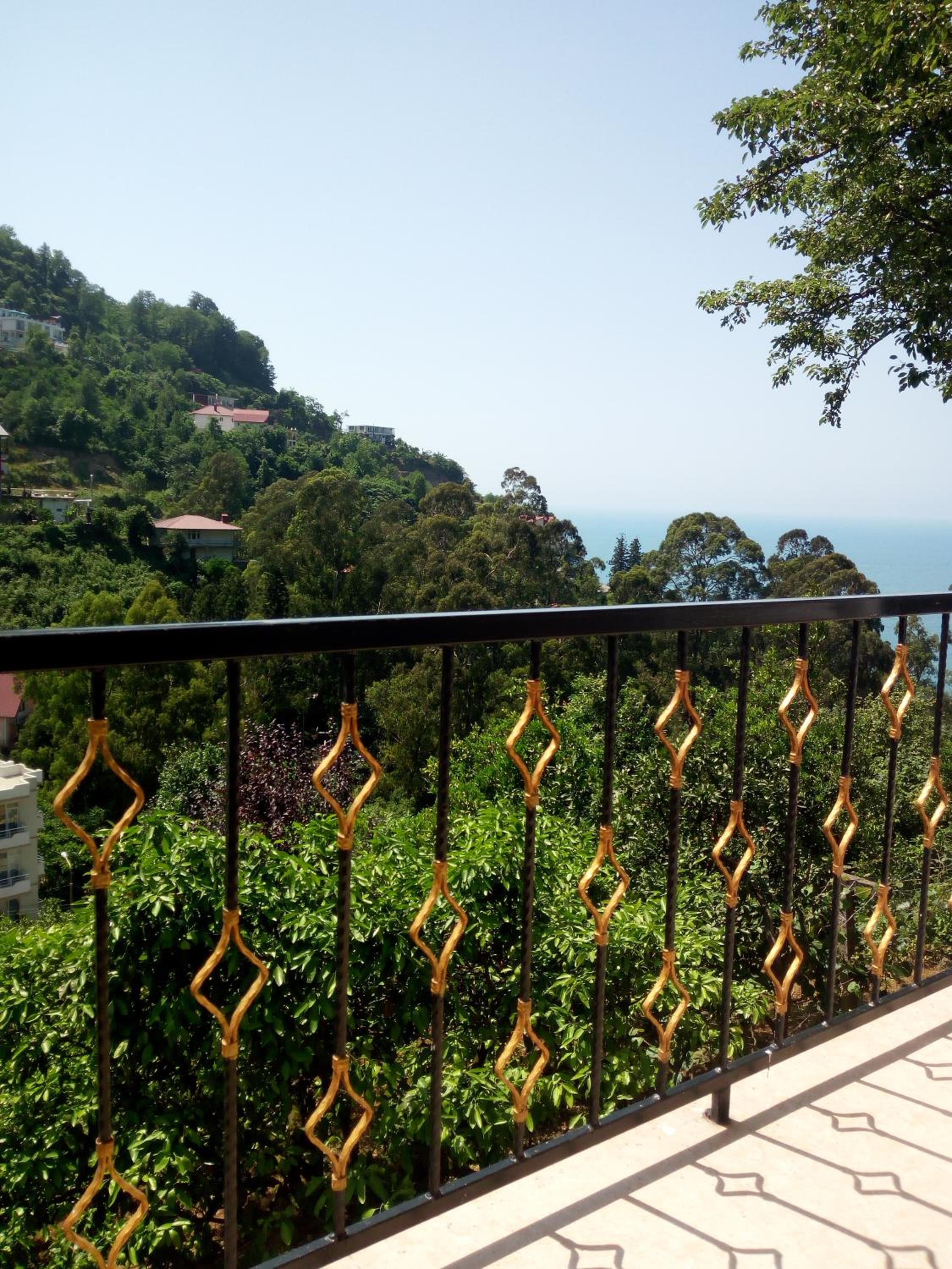 Small guest house view 5