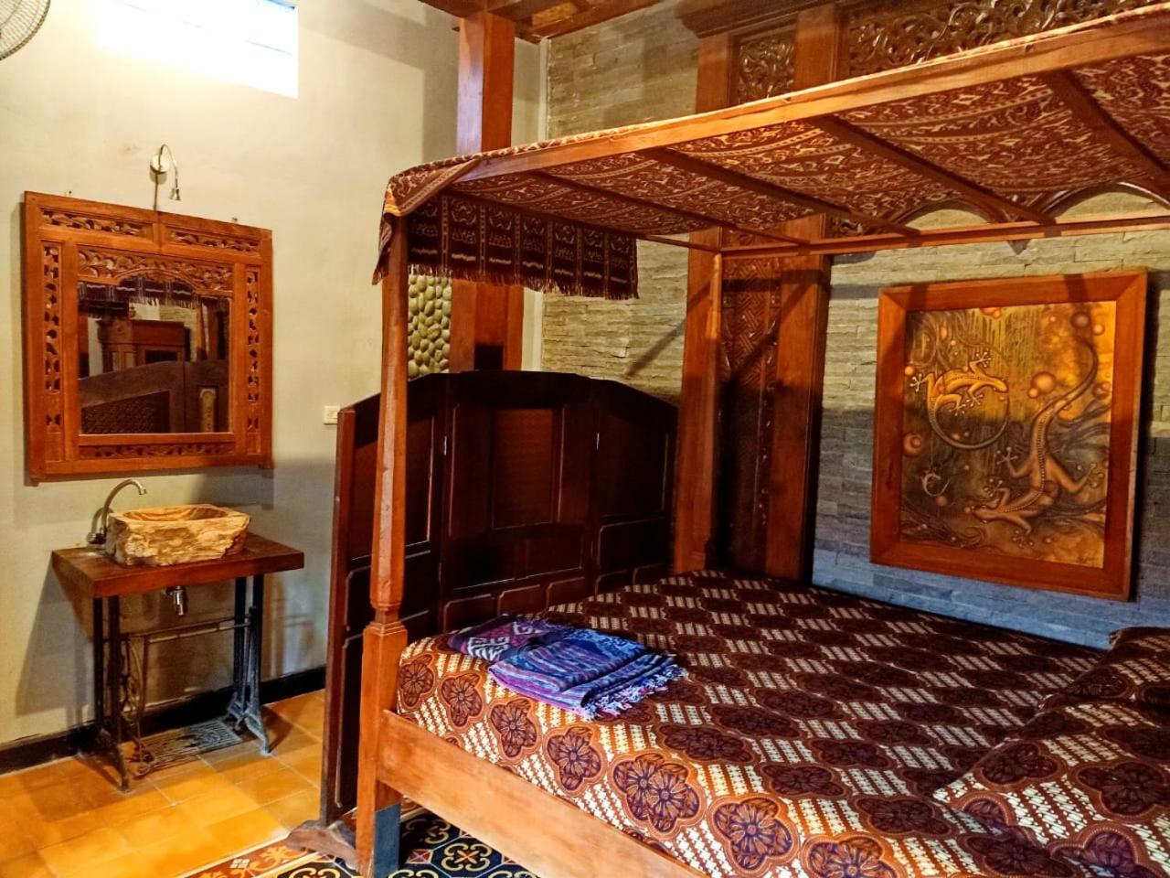 Bedhot Homestay