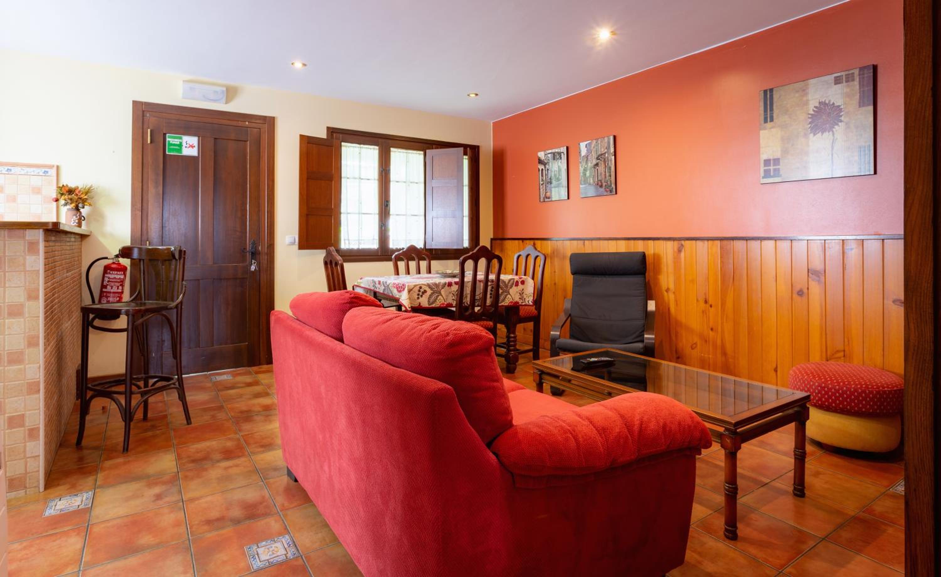 Apartamentos Rurales Villa del Sain Cudillero