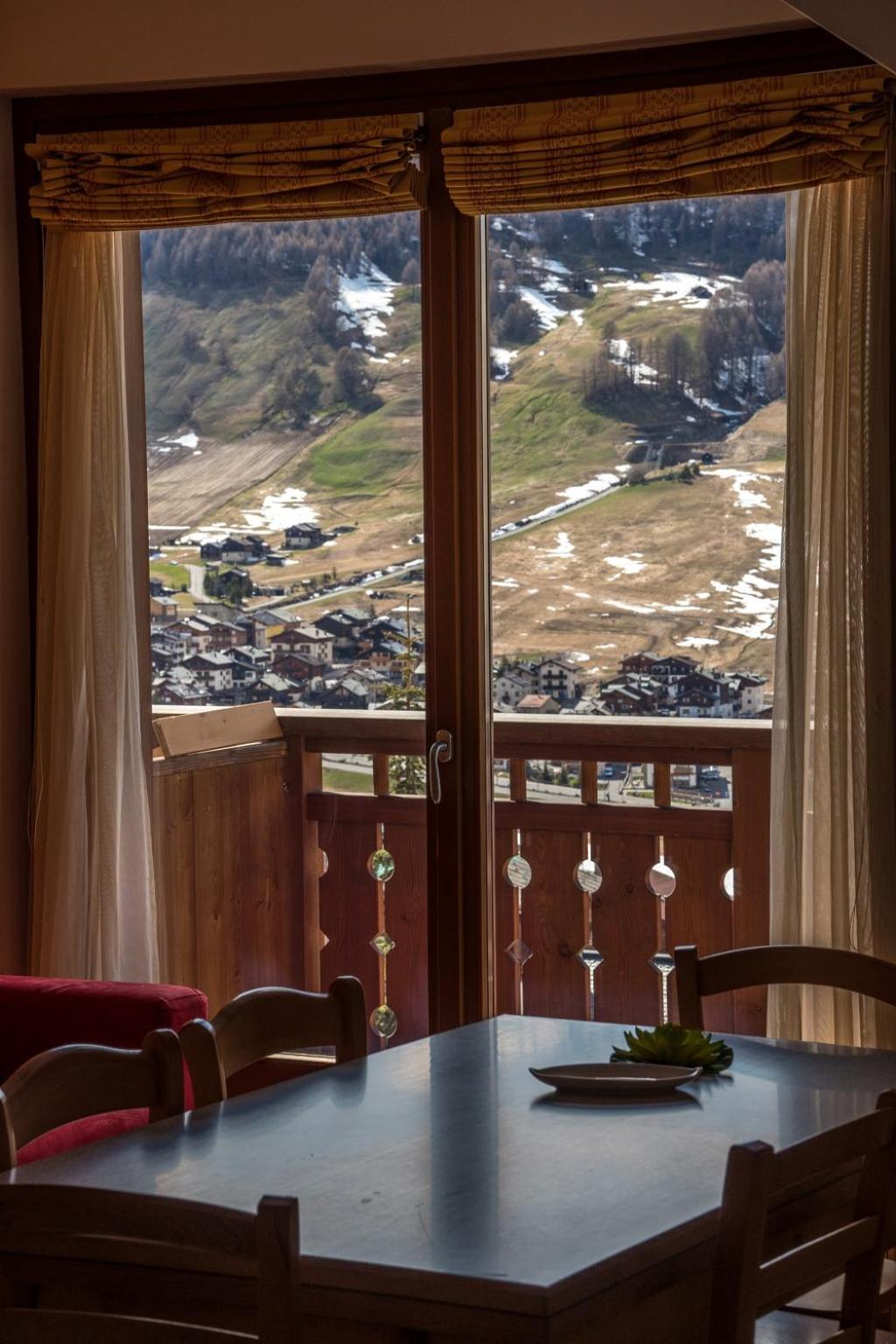 Chalet Teola