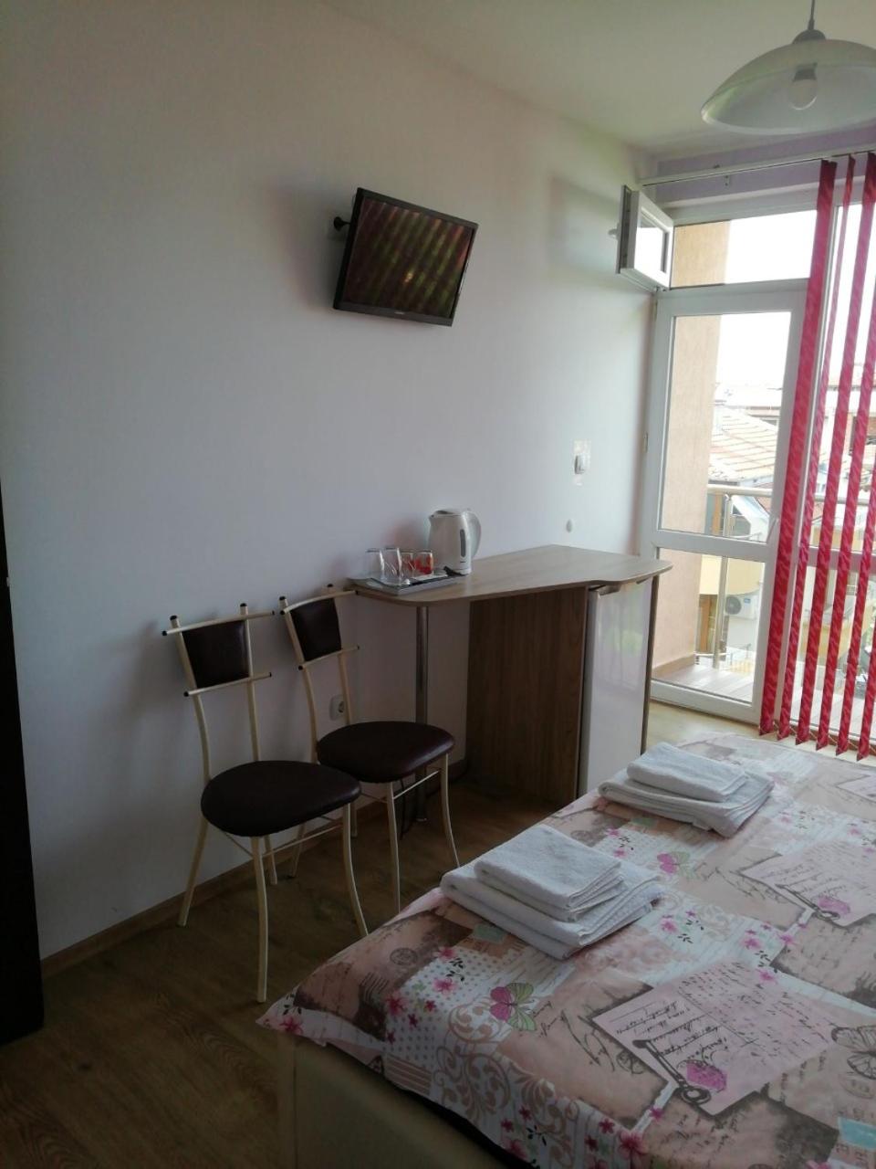 Photo 28