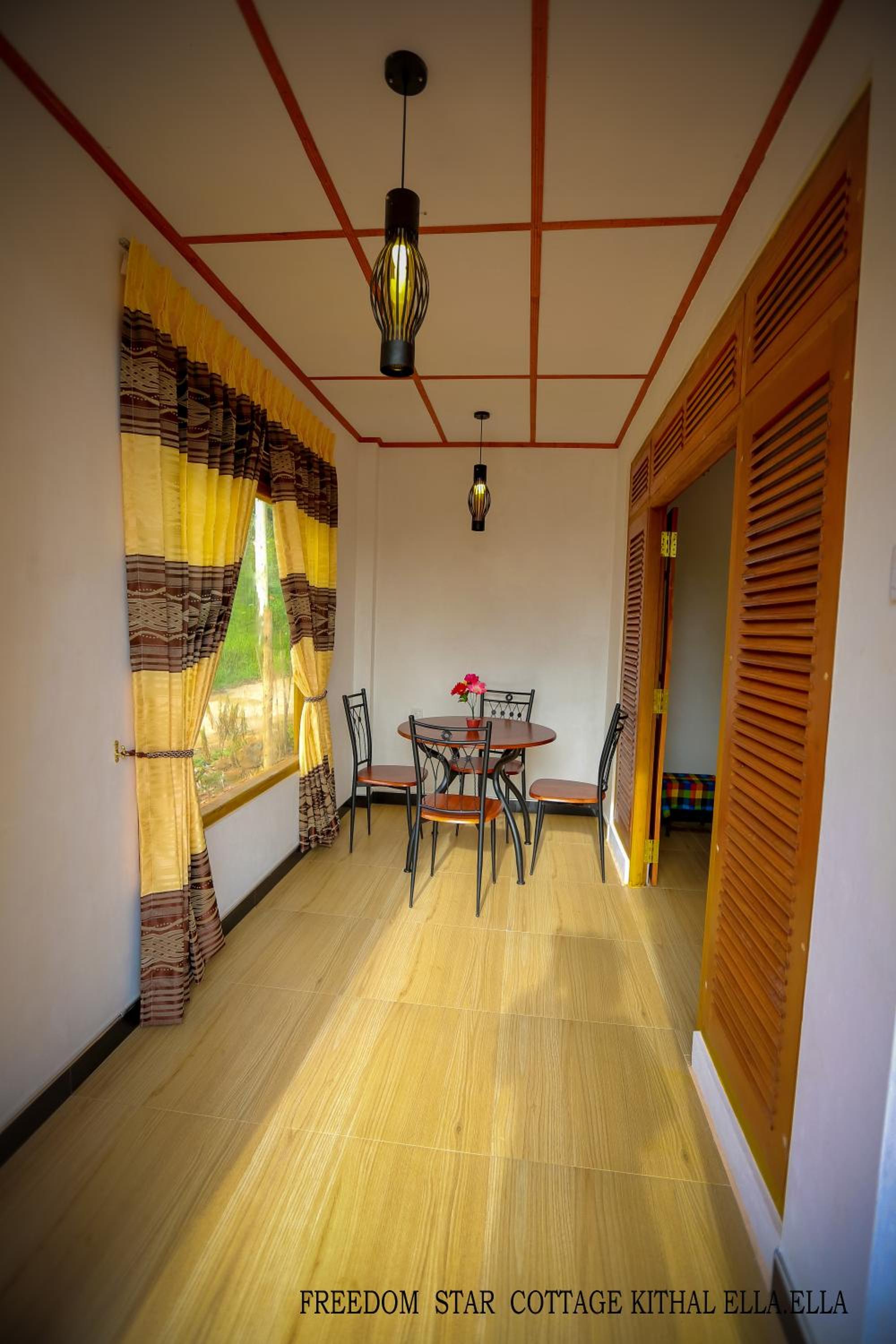 ELLA FREEDOM STAR COTTAGE view 4