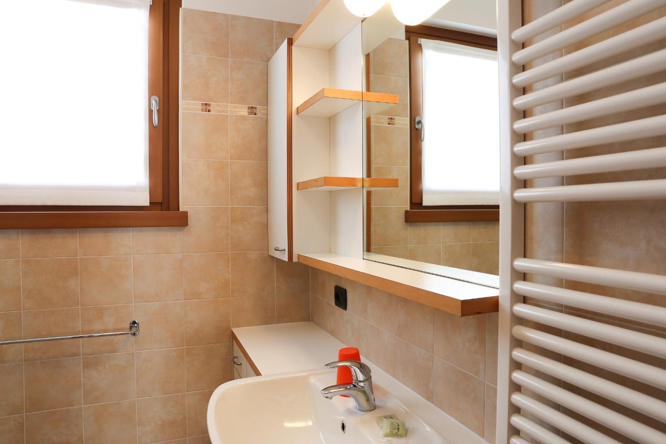 Chalet Teola